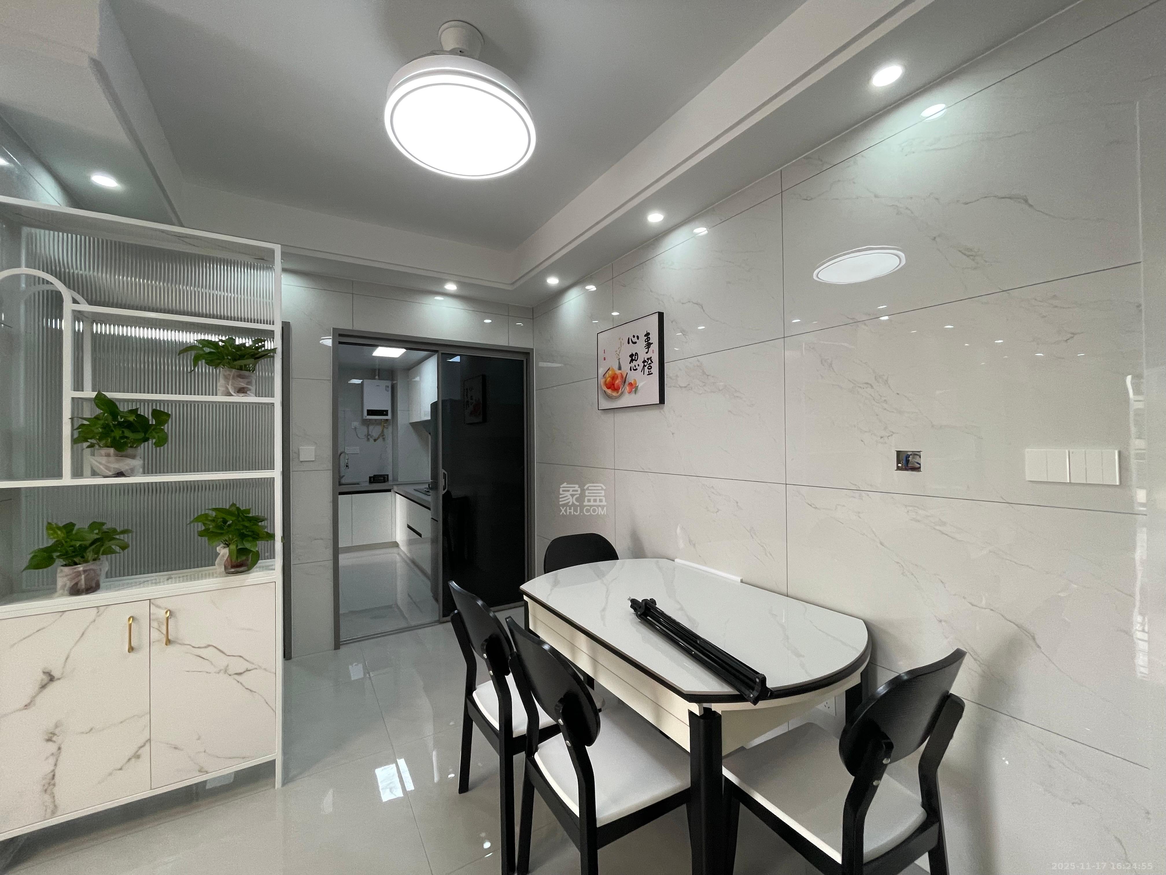 望远嘉苑 2室2厅1卫 2500.0元/月 望远嘉苑 2室2厅1卫 2500.0元/月室内图