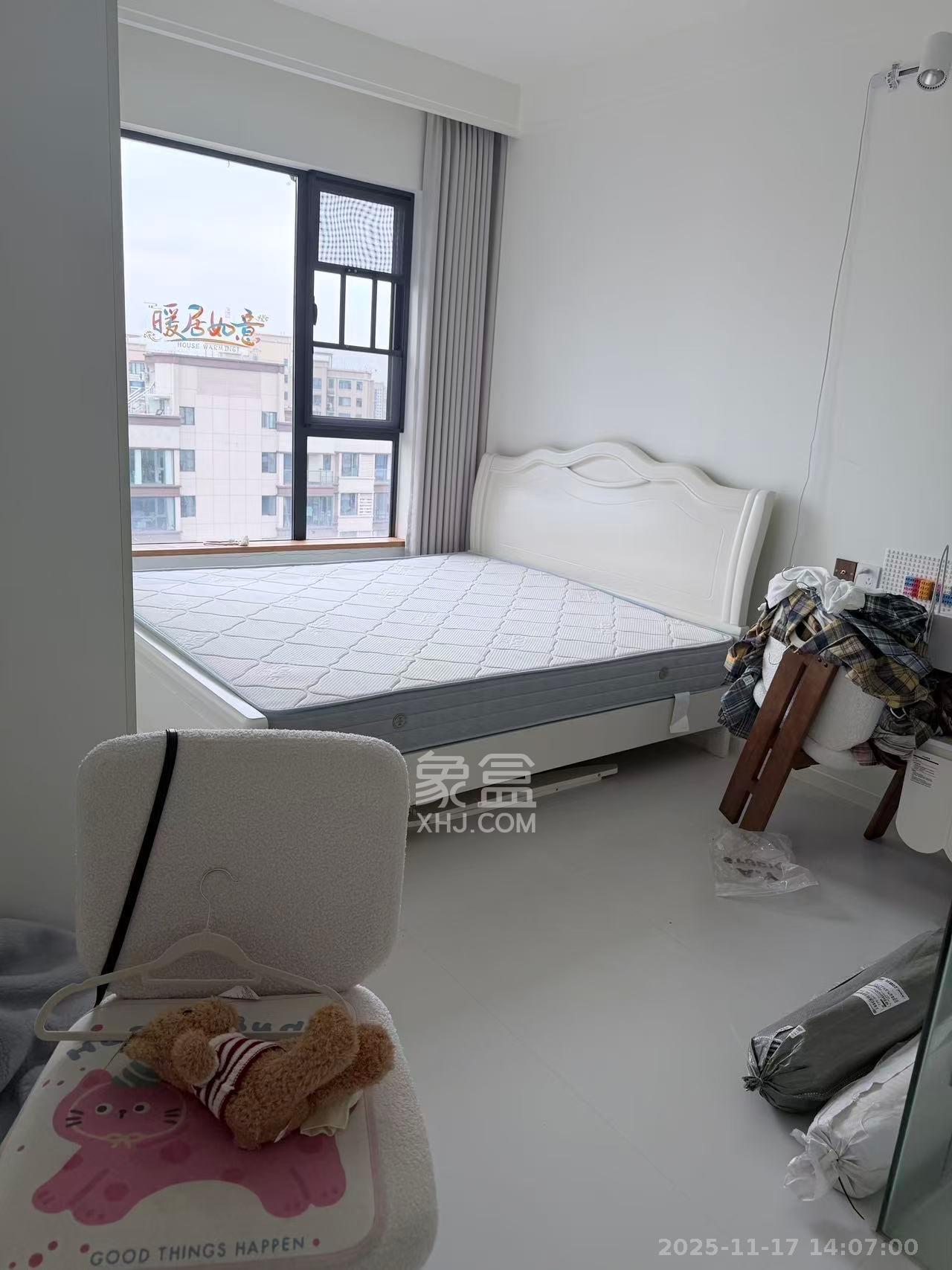 辉煌国际城三期 3室2厅1卫 3320.0元/月 辉煌国际城三期 3室2厅1卫 3320.0元/月室内图