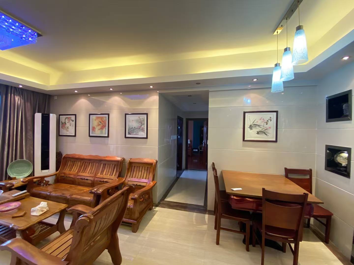 天伦誉海湾  2室2厅1卫    2700.0元/月室内图