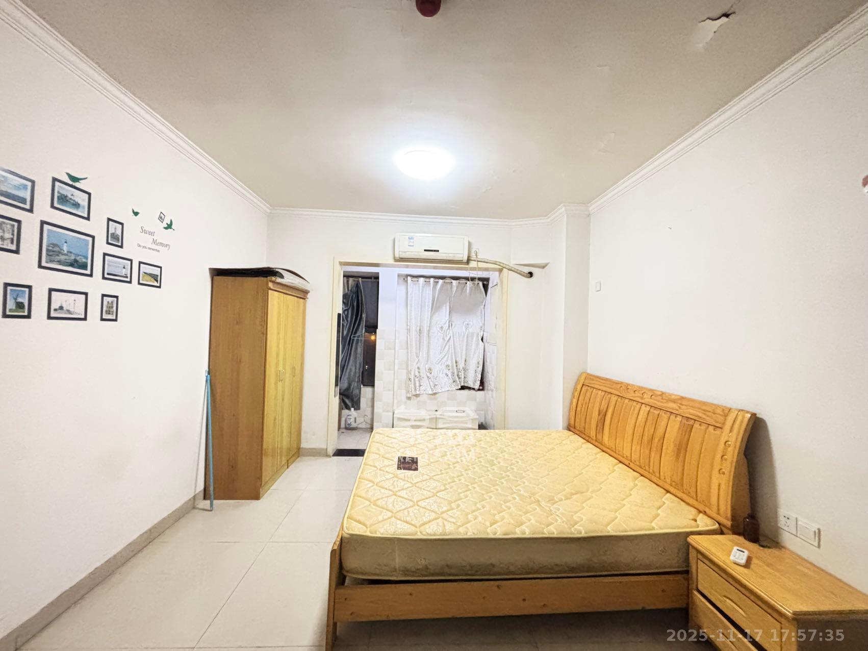 万科魅力之城  1室1厅1卫    1200.0元/月室内图