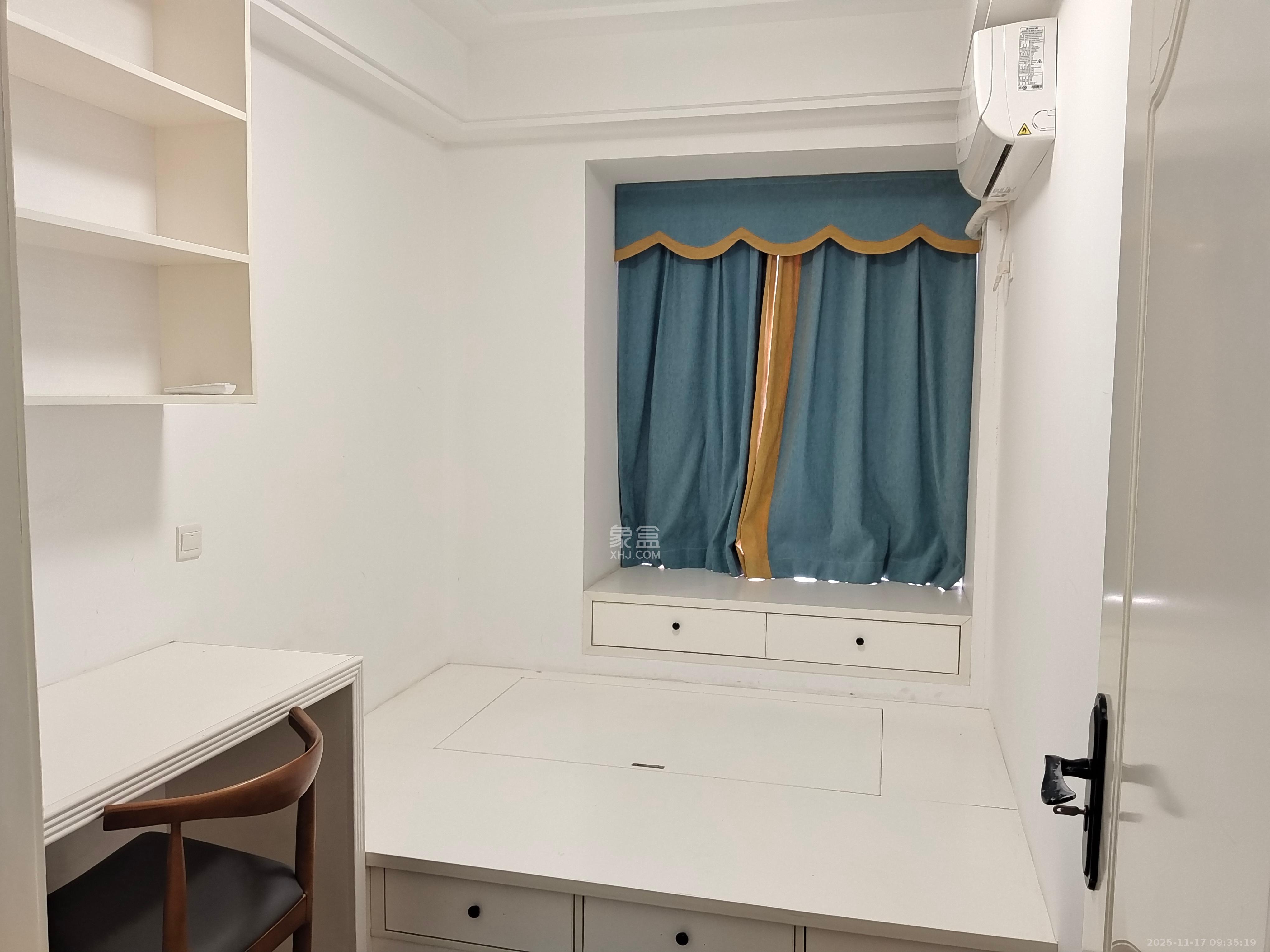 鑫远御文台一期  2室2厅1卫    2200.0元/月室内图