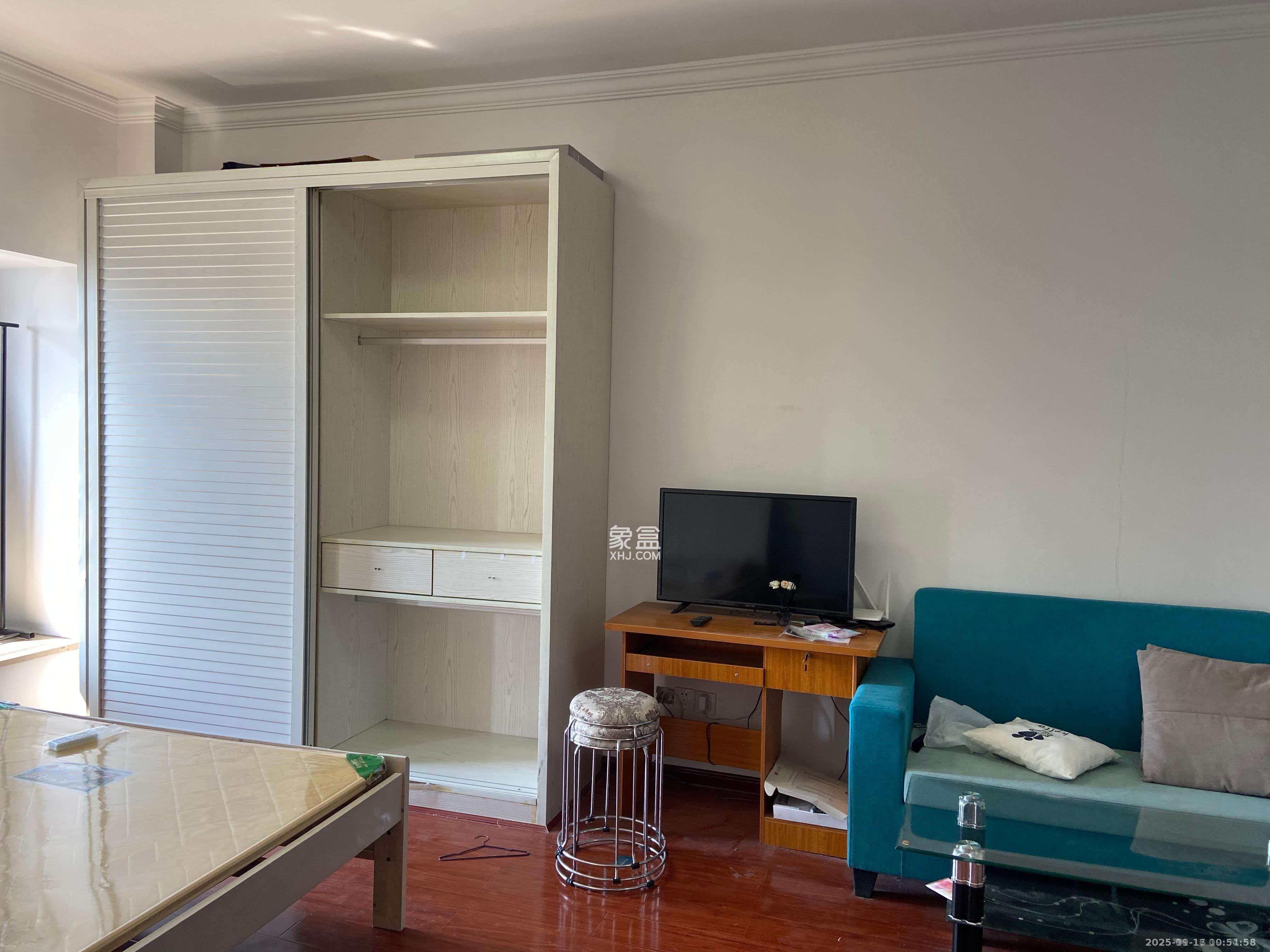 博林云栖  1室1厅1卫    1350.0元/月室内图