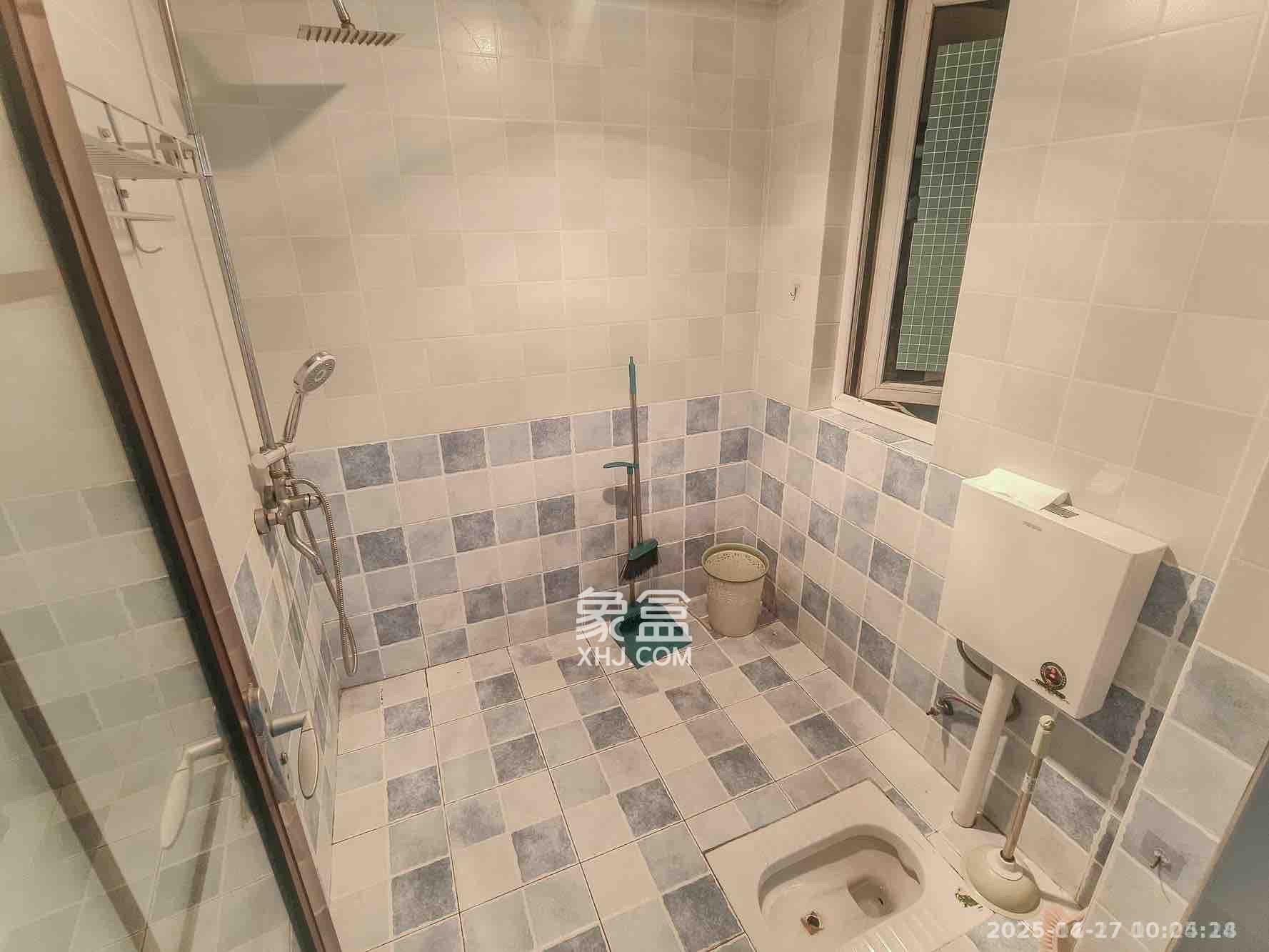 荣盛花语城  2室2厅1卫    1600.0元/月室内图