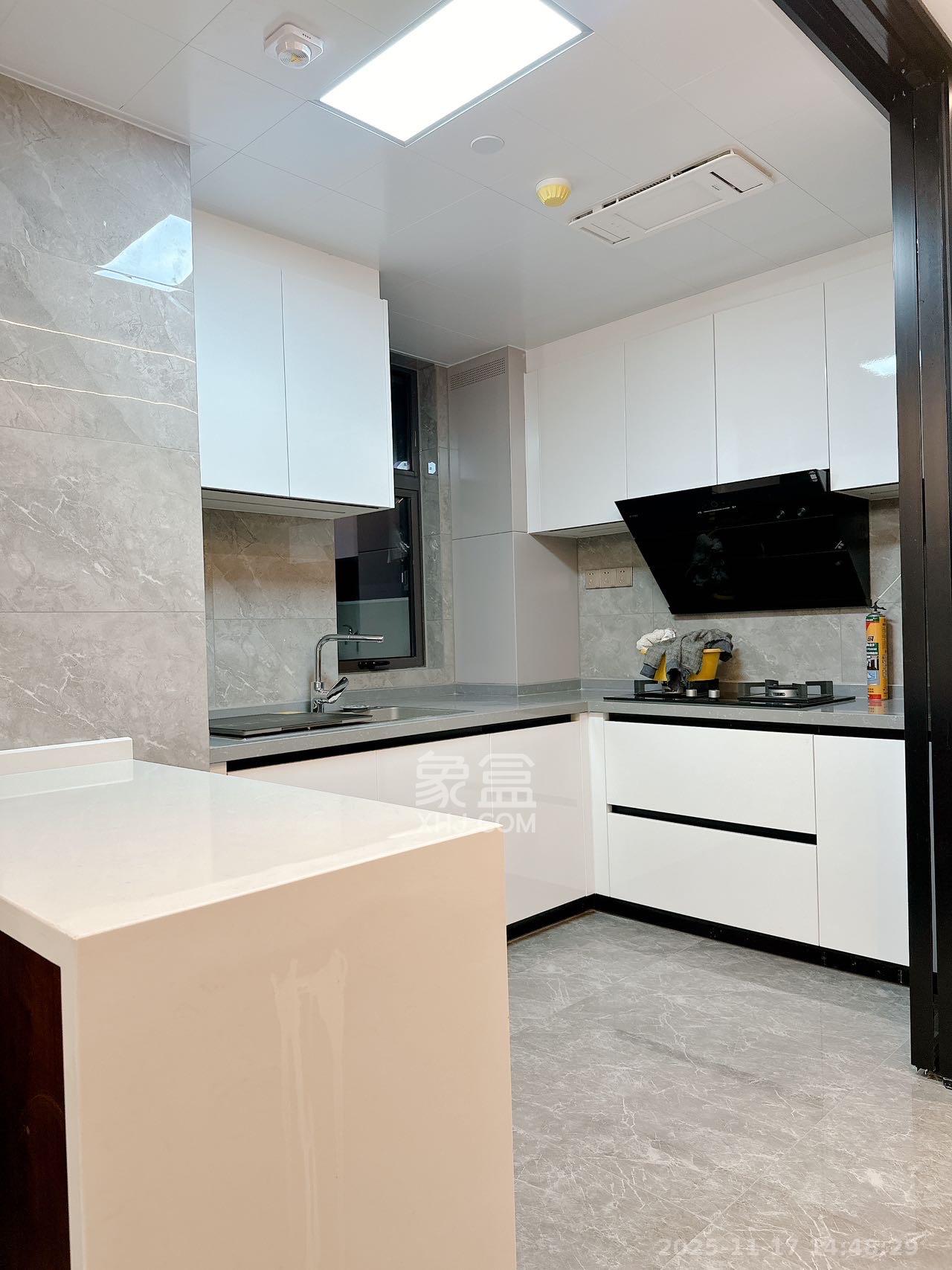 北辰瀚江府  3室2厅2卫    7000.0元/月室内图