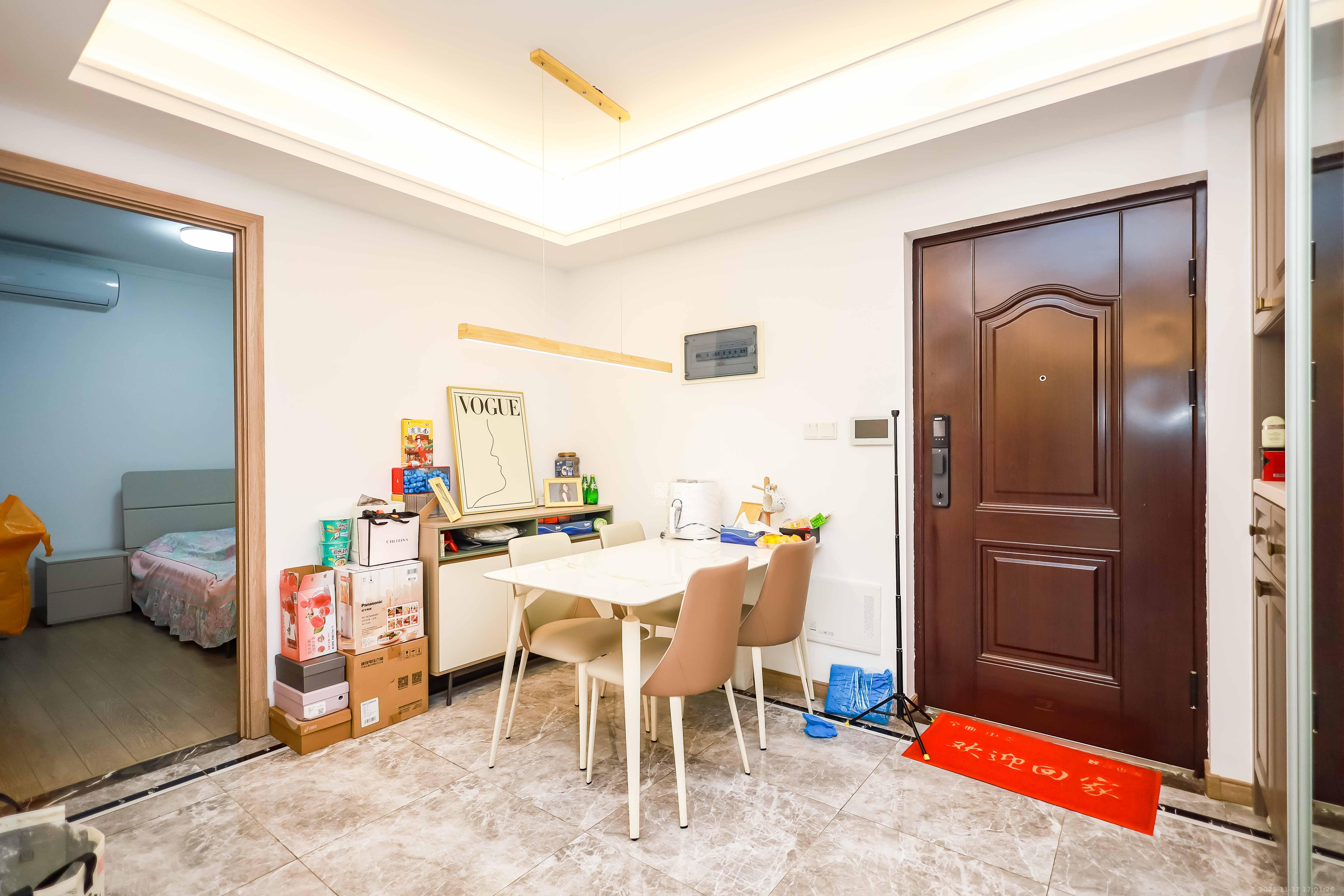 金地中交麓谷香颂(金地中交雅苑) 1室0厅0卫 85.0万 金地中交麓谷香颂(金地中交雅苑) 1室0厅0卫 85.0万客厅