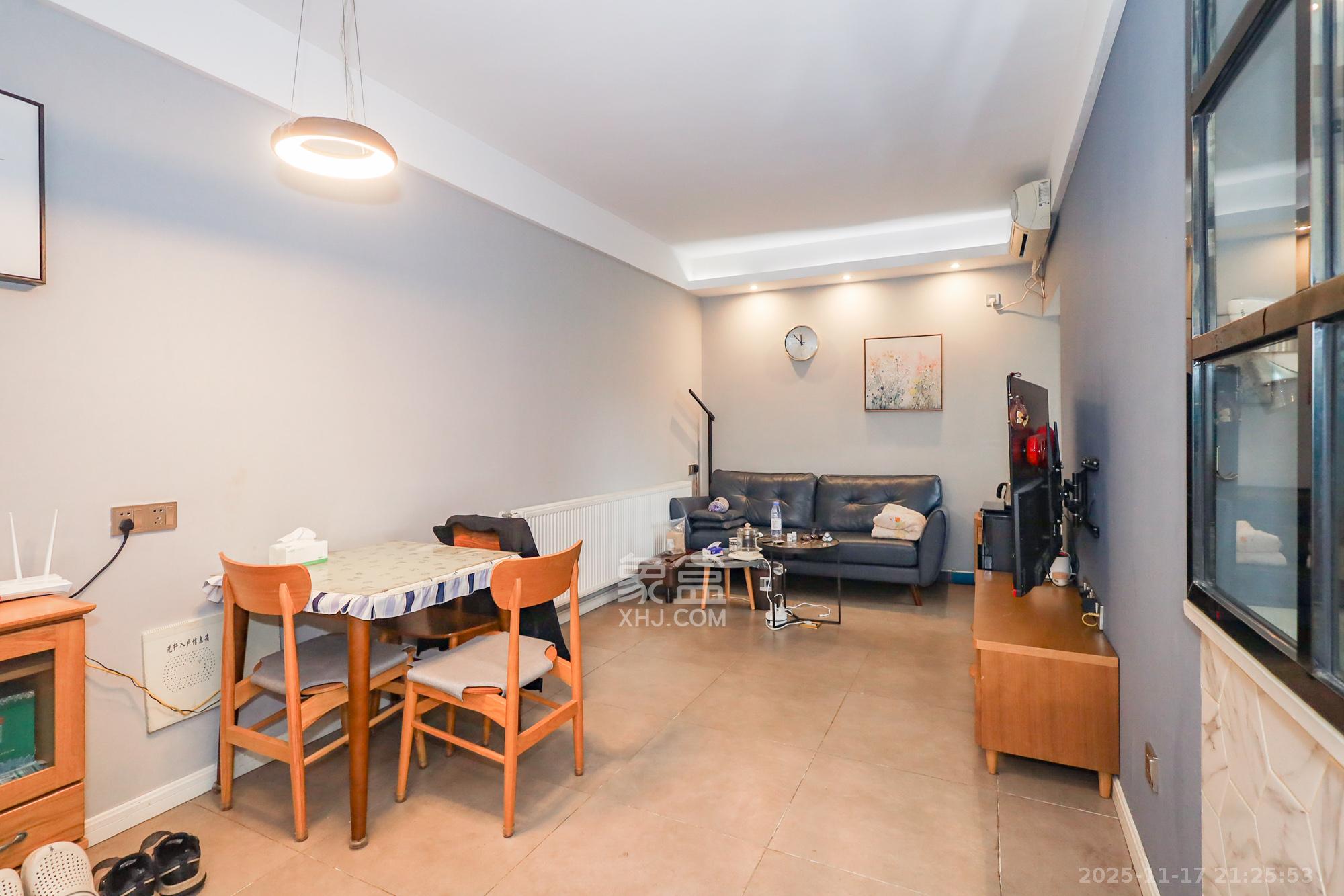 旭辉藏郡（藏郡、旭湘华府)  3室2厅1卫    235.0万