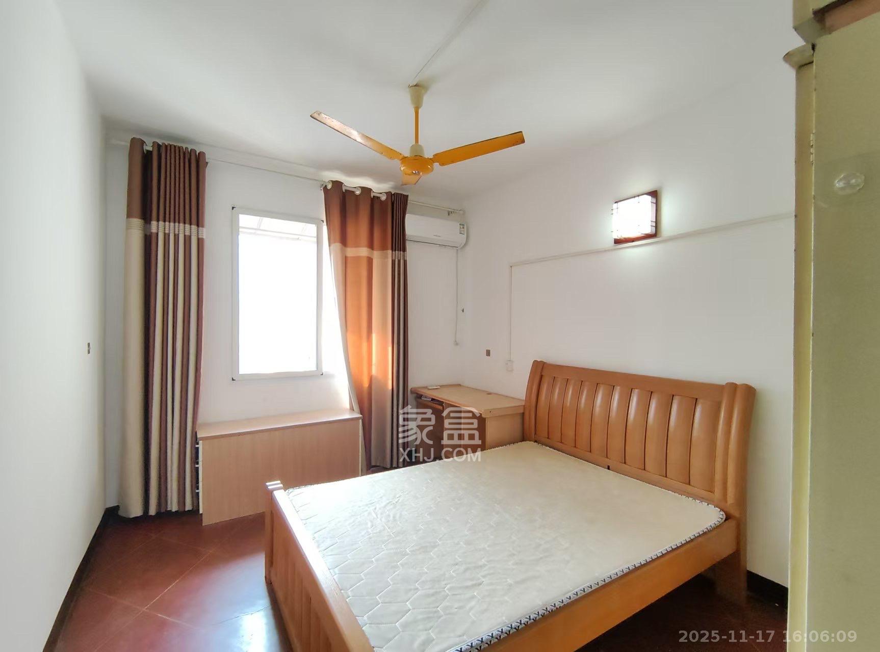 湖橡宿舍/湖橡小区 2室1厅1卫 1300.0元/月 湖橡宿舍/湖橡小区 2室1厅1卫 1300.0元/月室内图