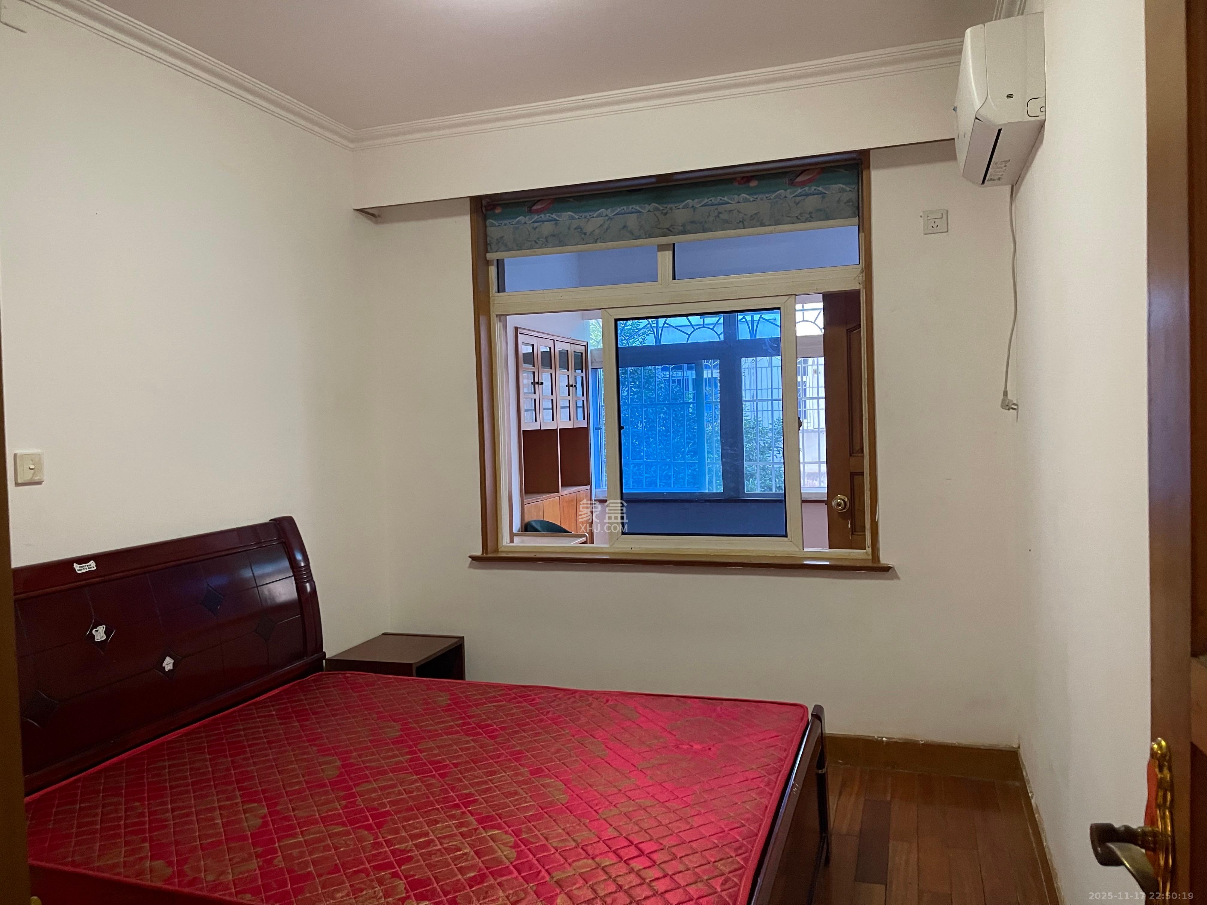 平和堂生活小区  3室1厅1卫    2300.0元/月室内图