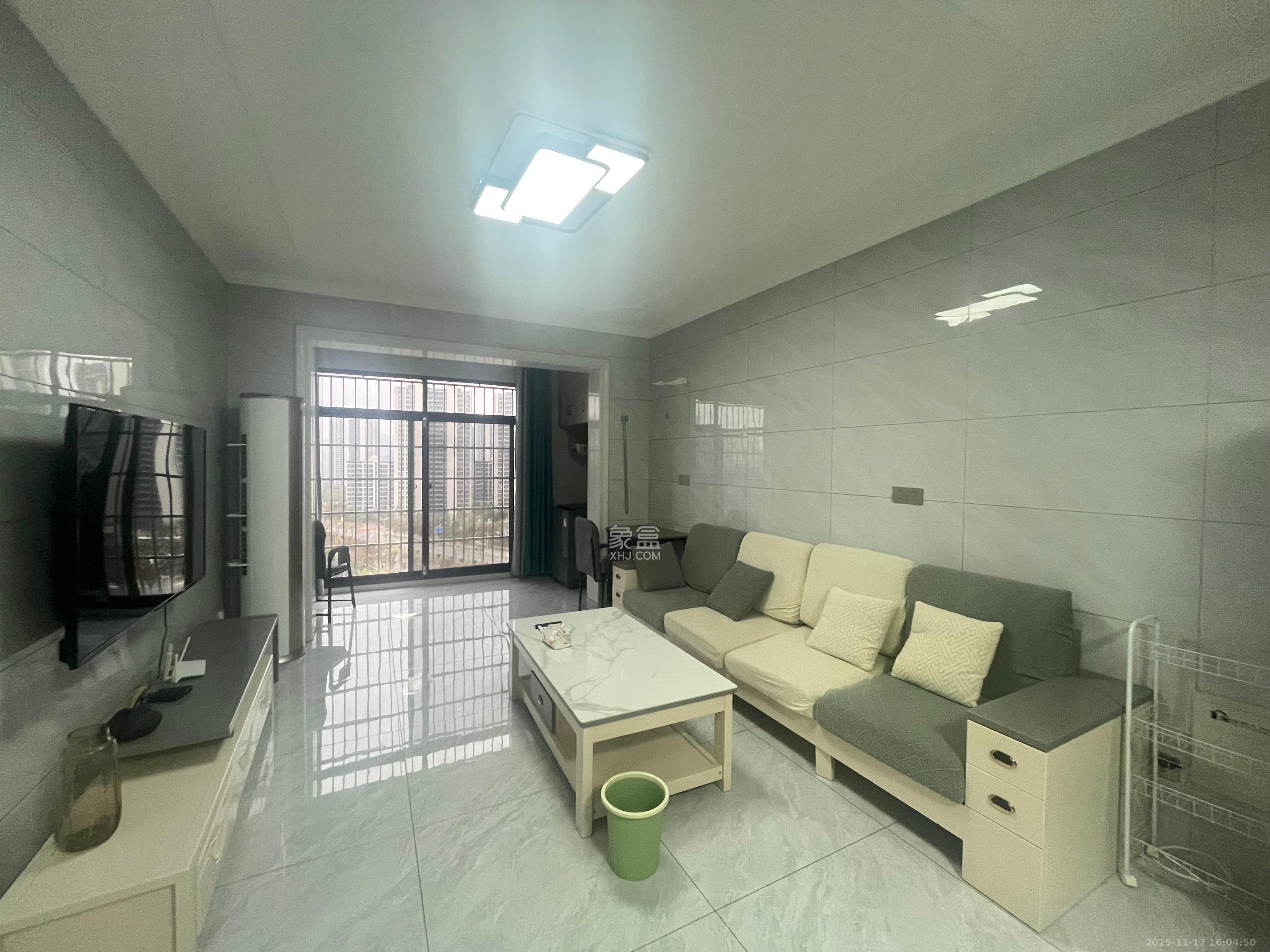 和润园三期  2室1厅1卫    2300.0元/月