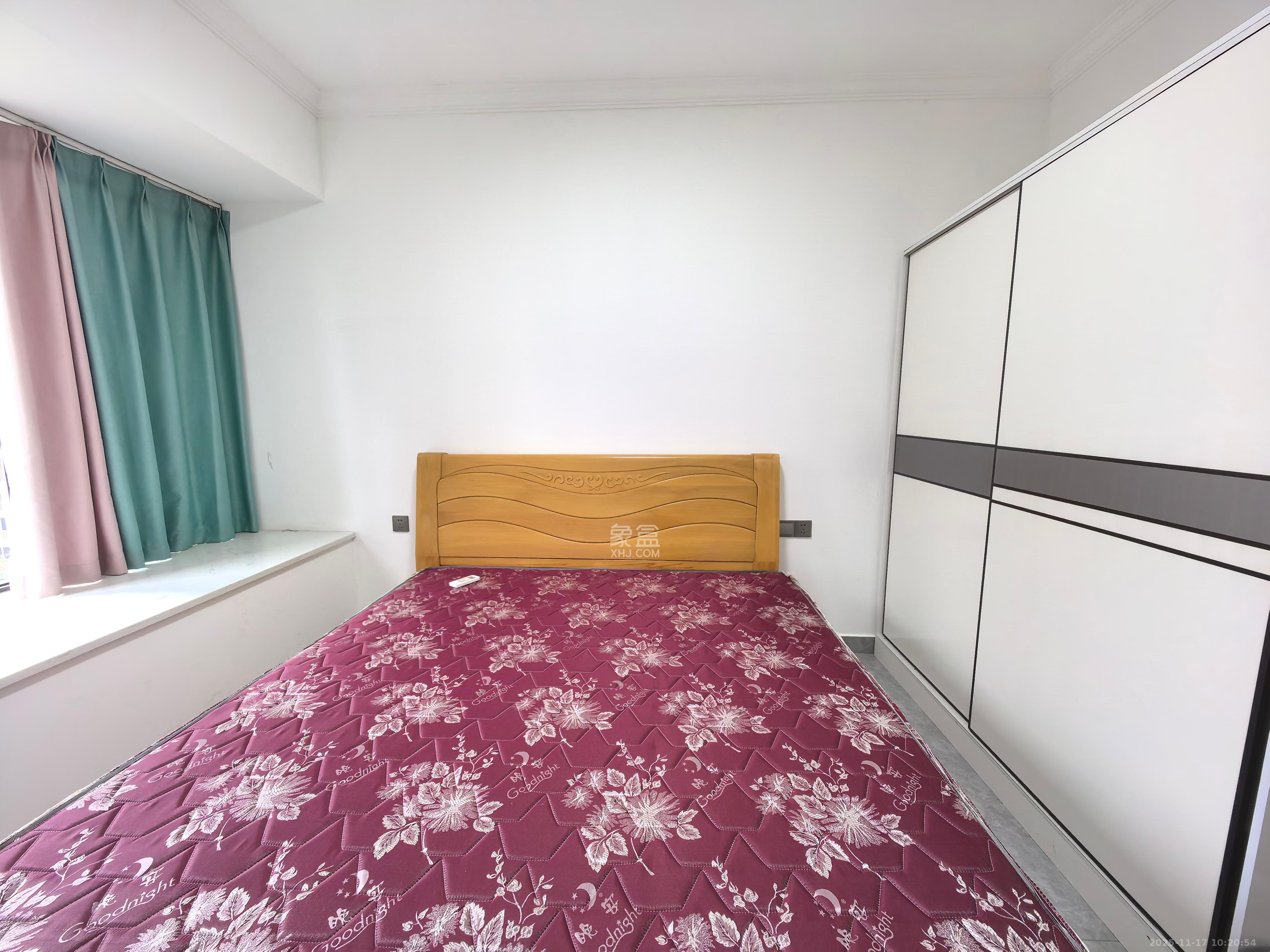 华远海蓝郡 3室2厅1卫 2200.0元/月 华远海蓝郡 3室2厅1卫 2200.0元/月室内图