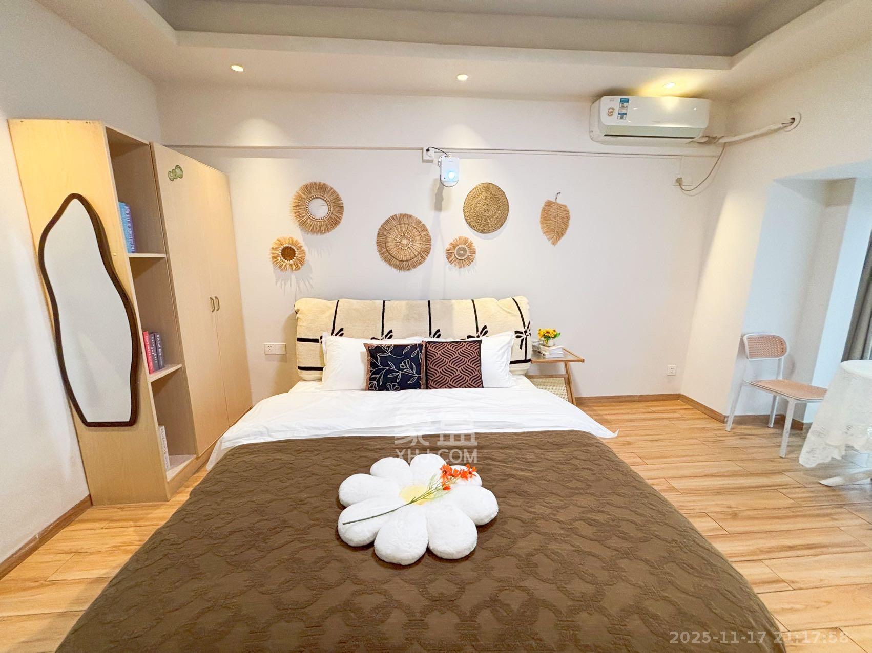 达美D6区  1室1厅1卫    1600.0元/月室内图