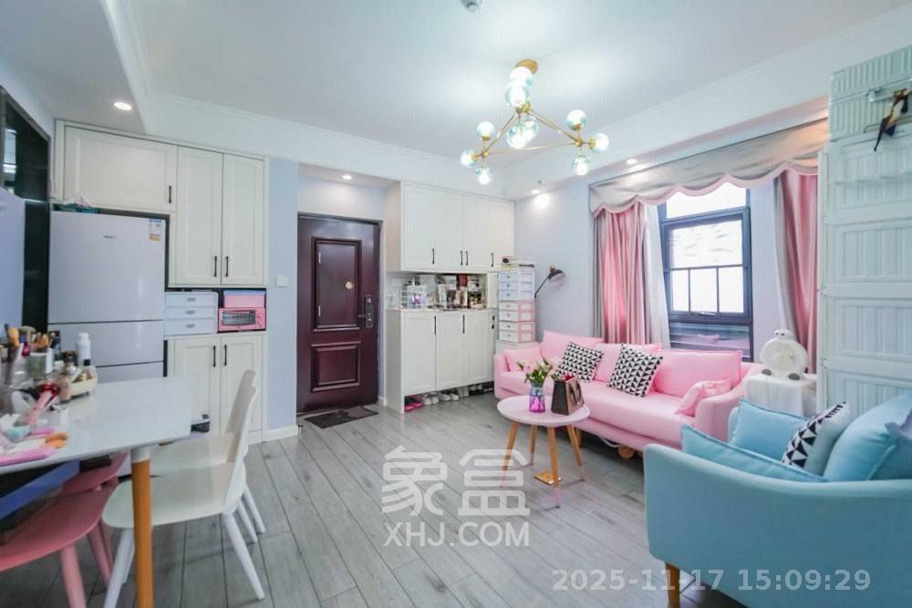 欧亚达国际广场 2室2厅1卫 2400.0元/月 欧亚达国际广场 2室2厅1卫 2400.0元/月室内图