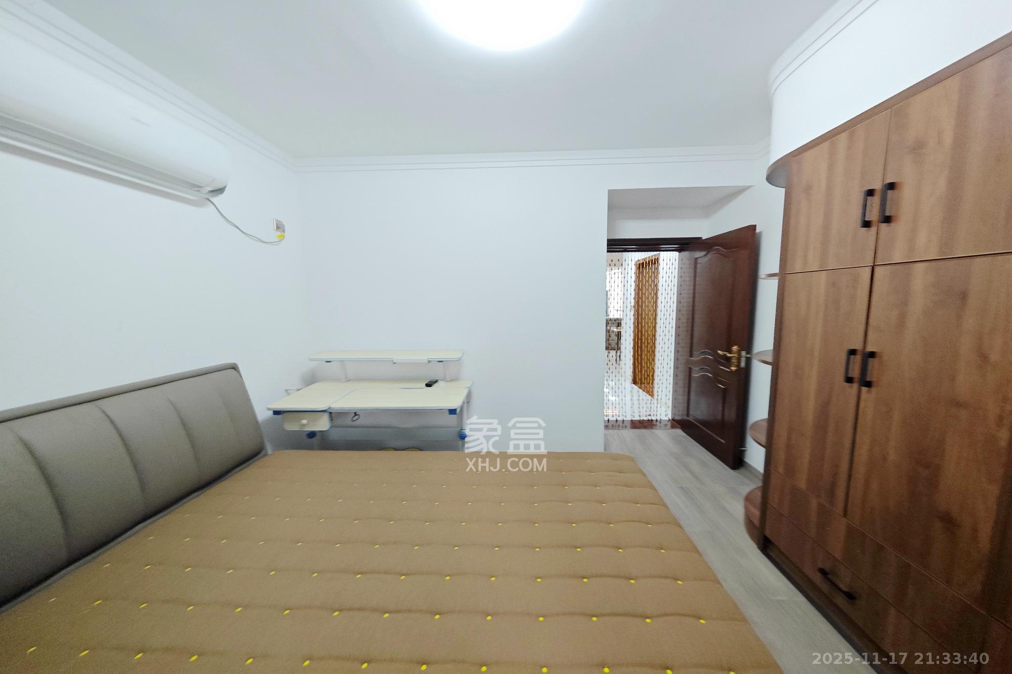 福乐名园 3室2厅2卫 150.0万 福乐名园 3室2厅2卫 150.0万卧室