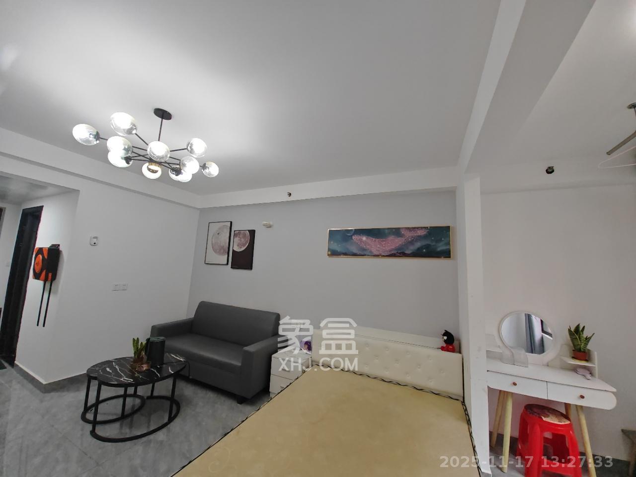 中海珑悦府  1室0厅0卫    1200.0元/月室内图