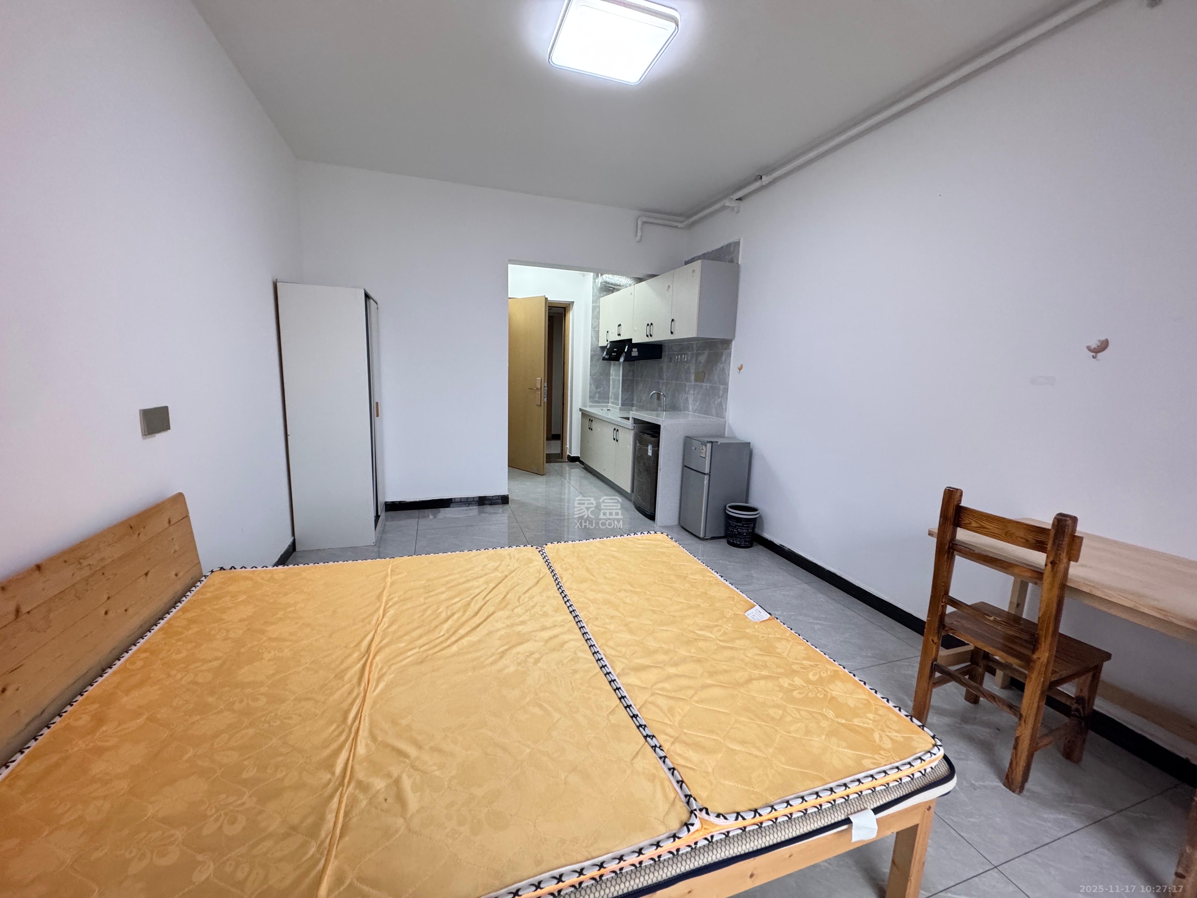 碧桂园翘楚棠  1室1厅1卫    990.0元/月室内图