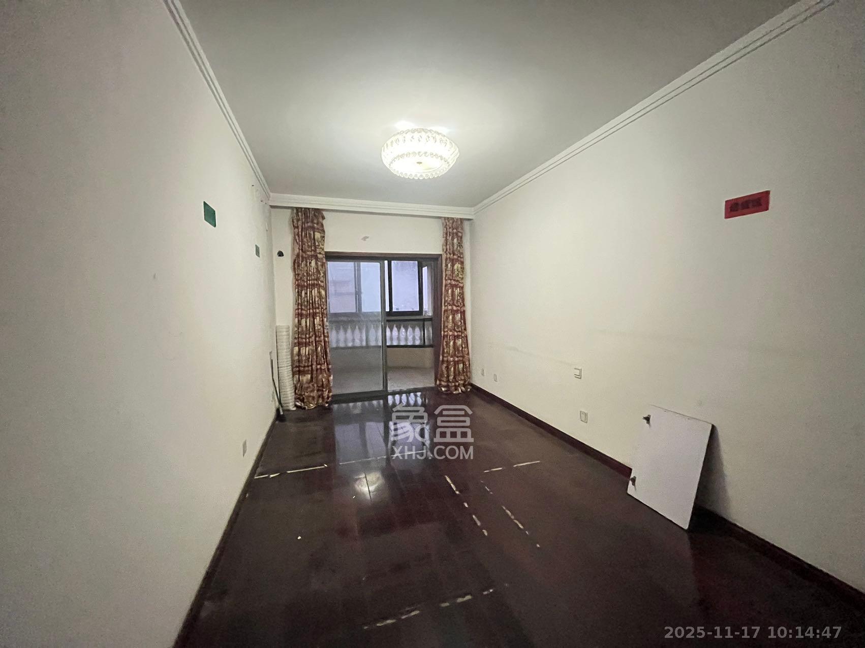 世嘉国际华城  4室2厅2卫    3500.0元/月室内图