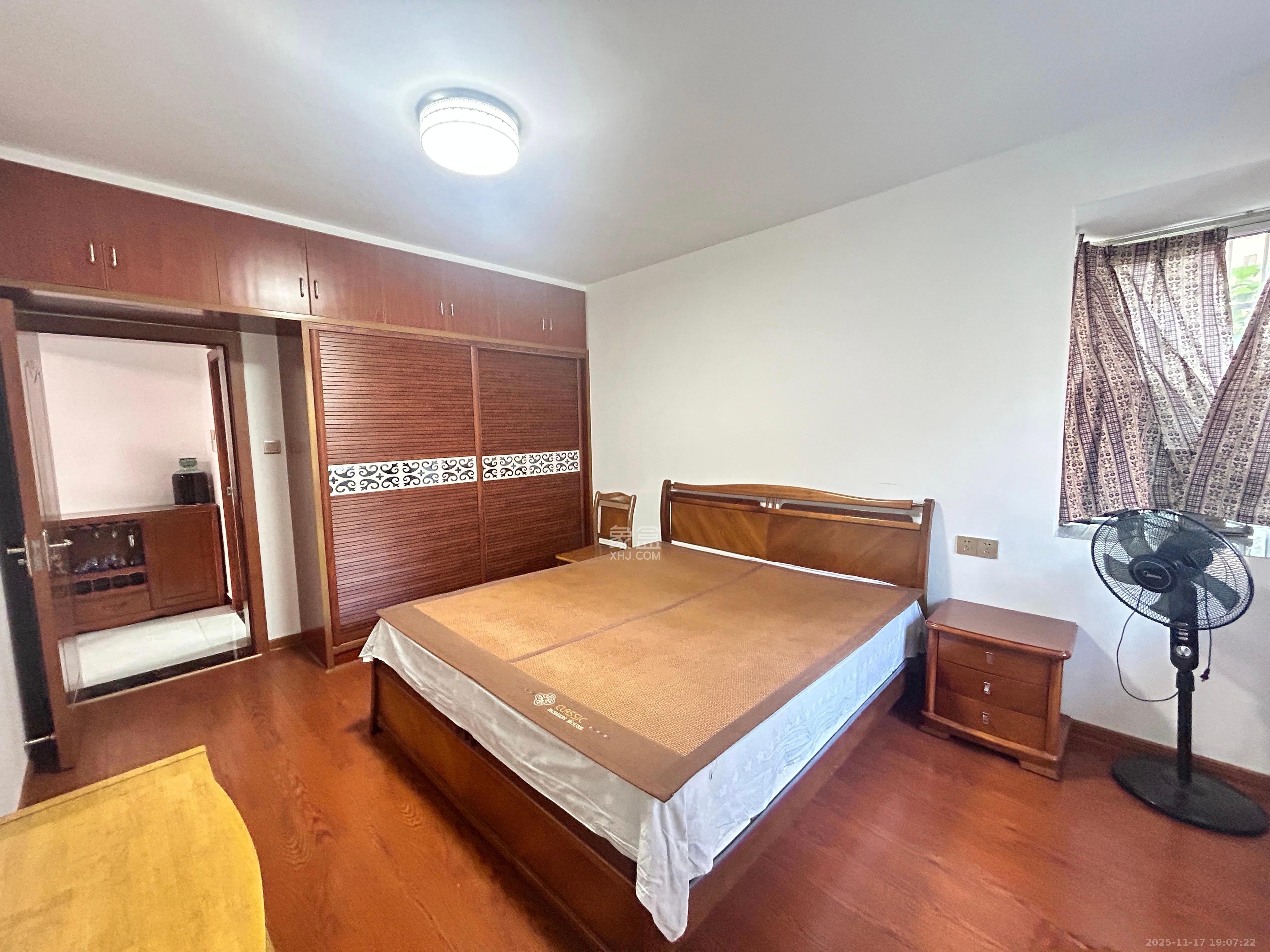 润芳园  2室1厅1卫    1900.0元/月室内图