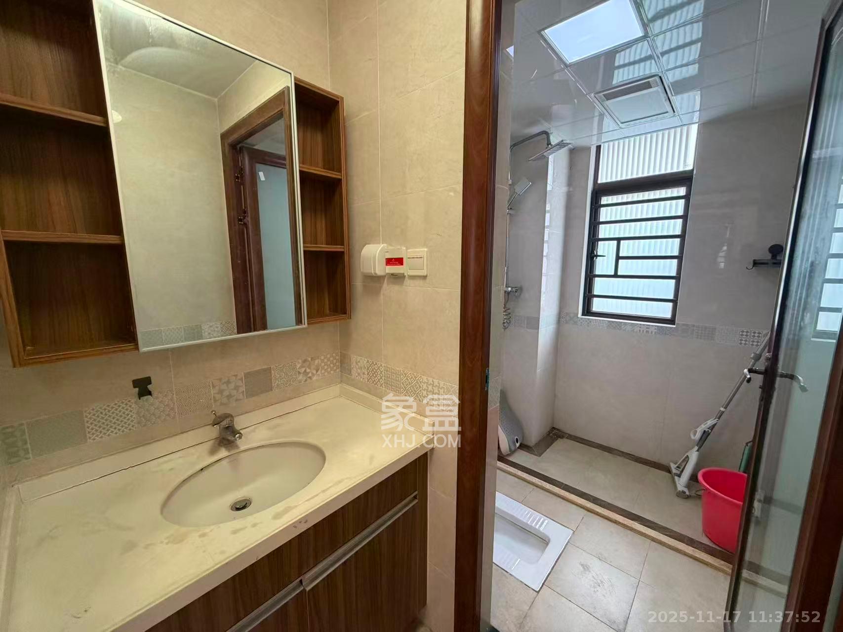 江山帝景哈佛 4室2厅2卫 3200.0元/月 江山帝景哈佛 4室2厅2卫 3200.0元/月室内图