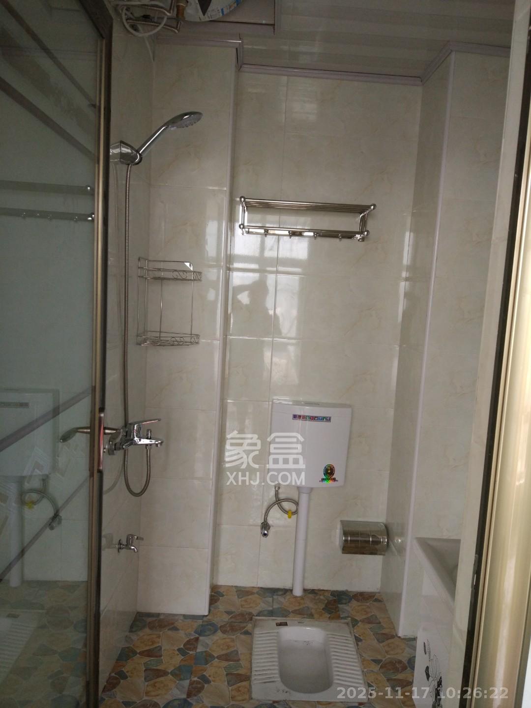 金鼎公园尚  1室1厅1卫    1300.0元/月室内图