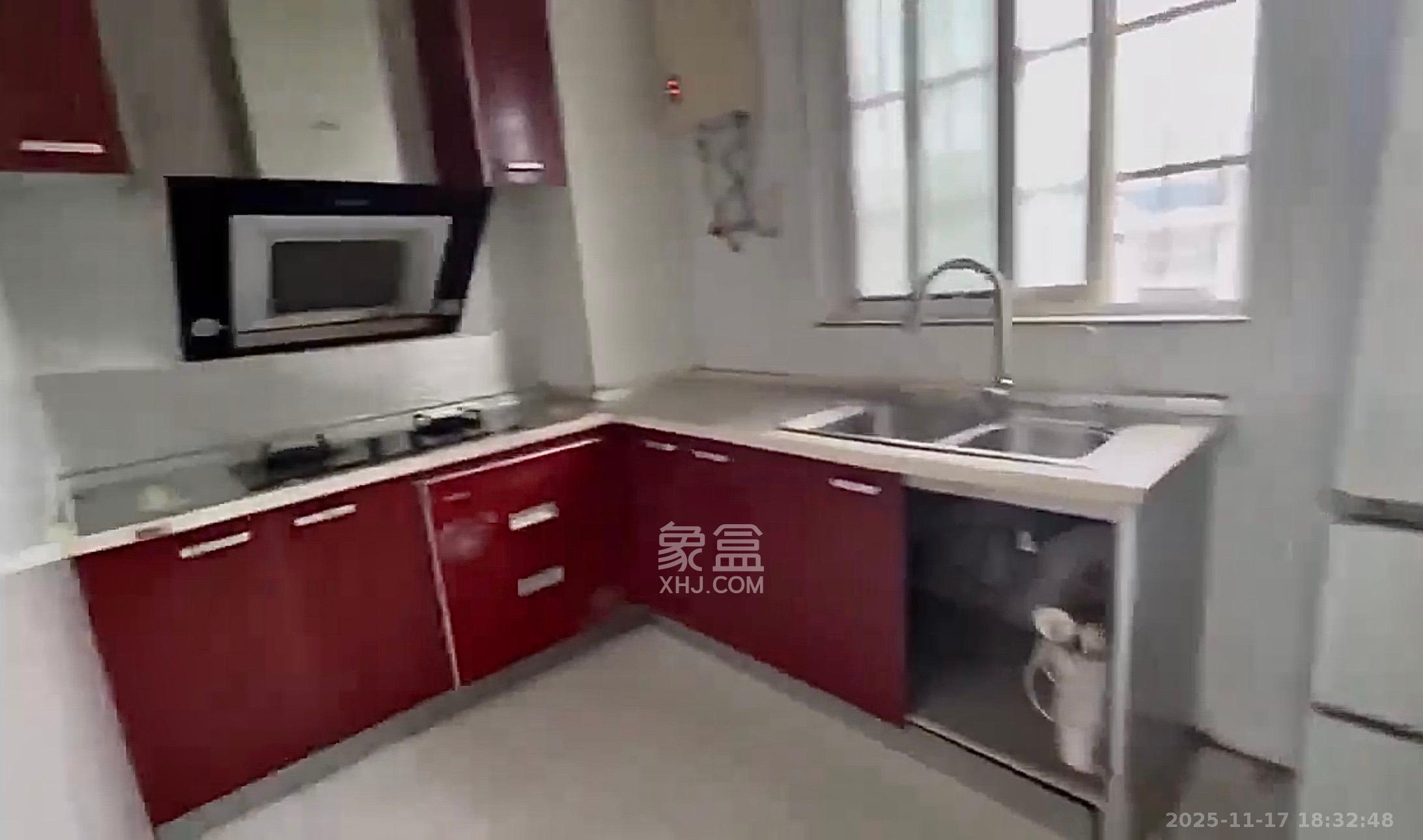 泰禹家园（彩云之翼家园一期、二期、三期）  3室2厅2卫    2100.0元/月室内图