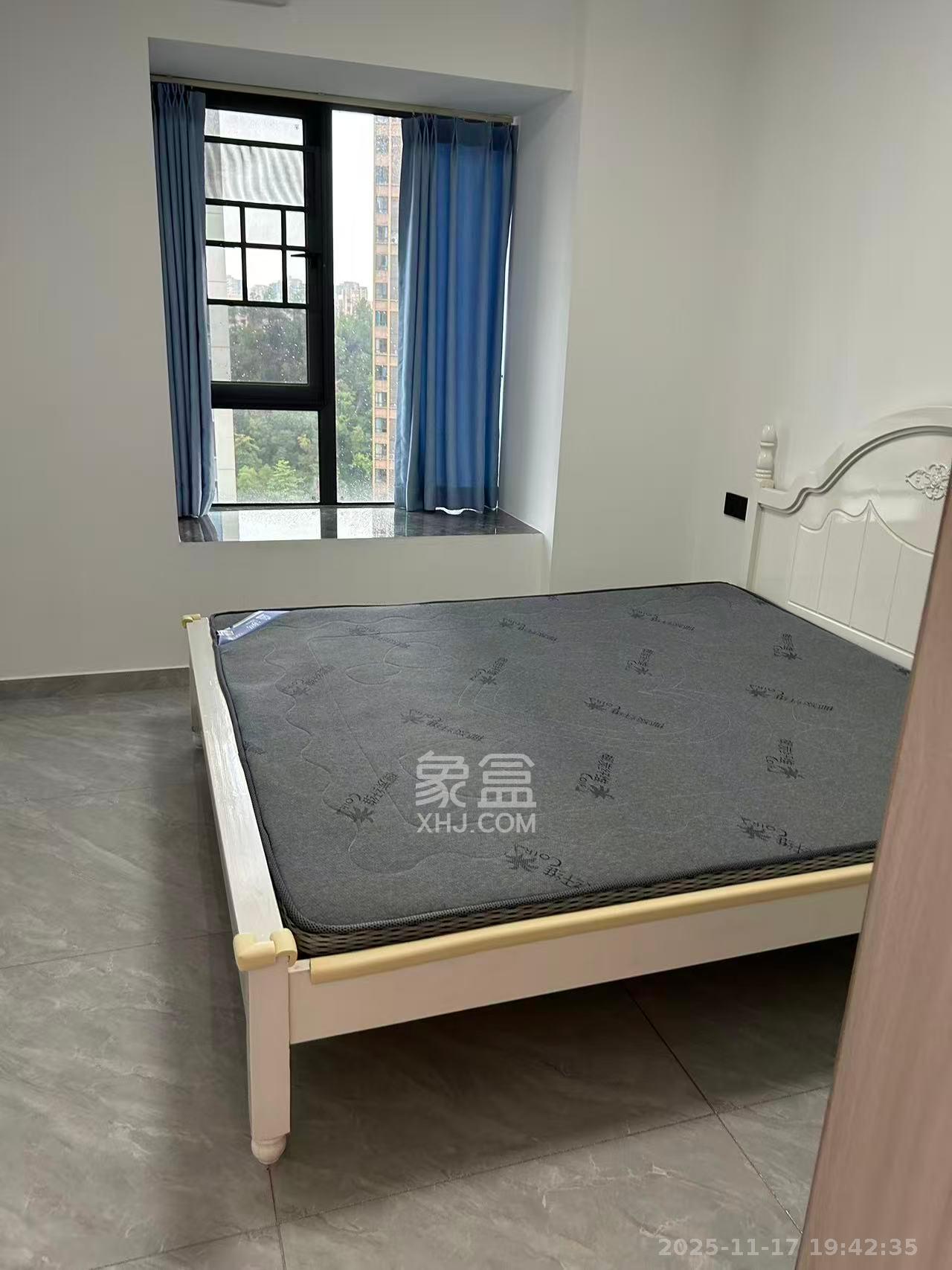 谷峰安置小区(惟德园) 2室1厅1卫 2100.0元/月 谷峰安置小区(惟德园) 2室1厅1卫 2100.0元/月室内图