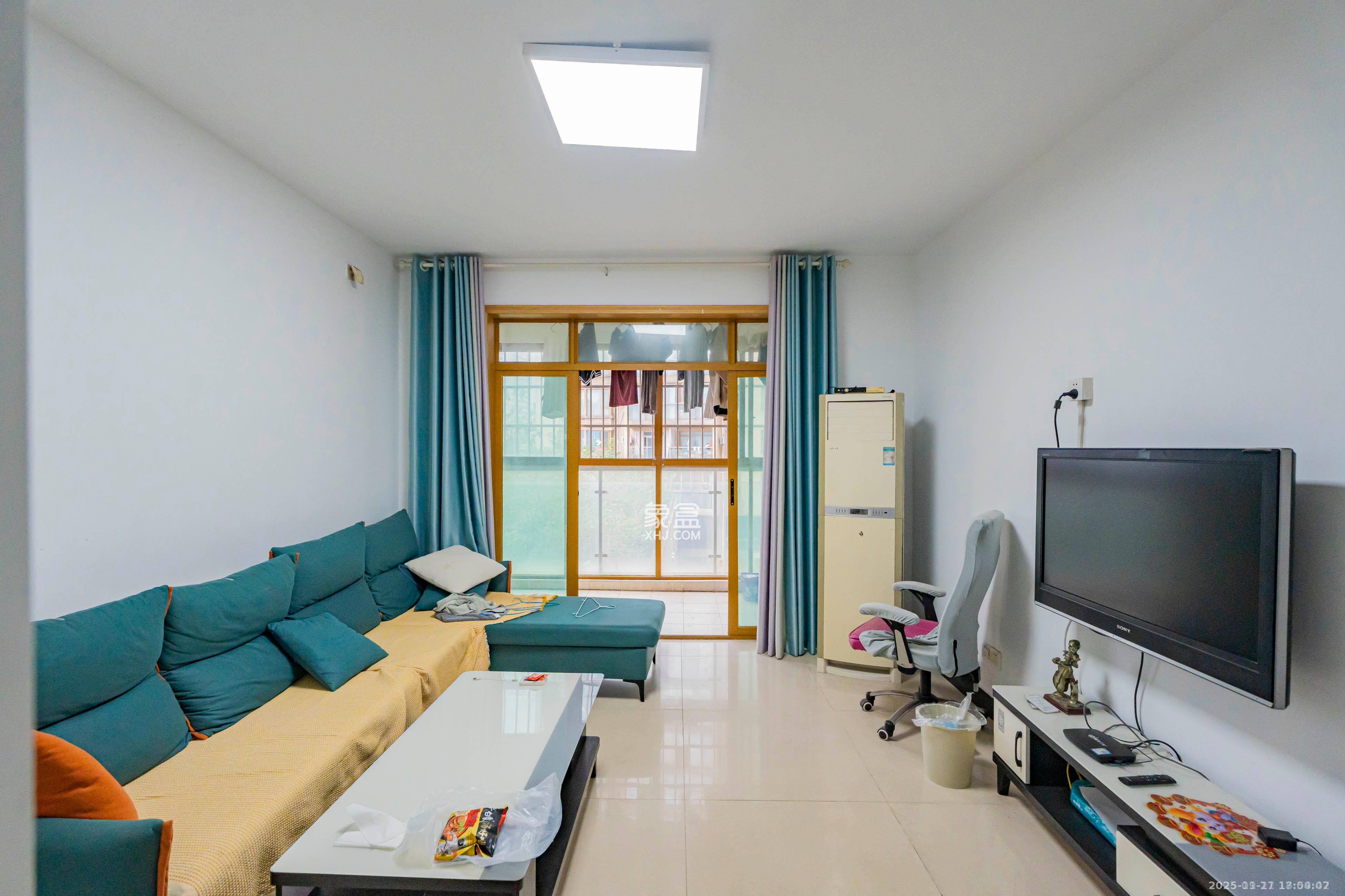 天健芙蓉盛世一期  2室1厅1卫    2800.0元/月