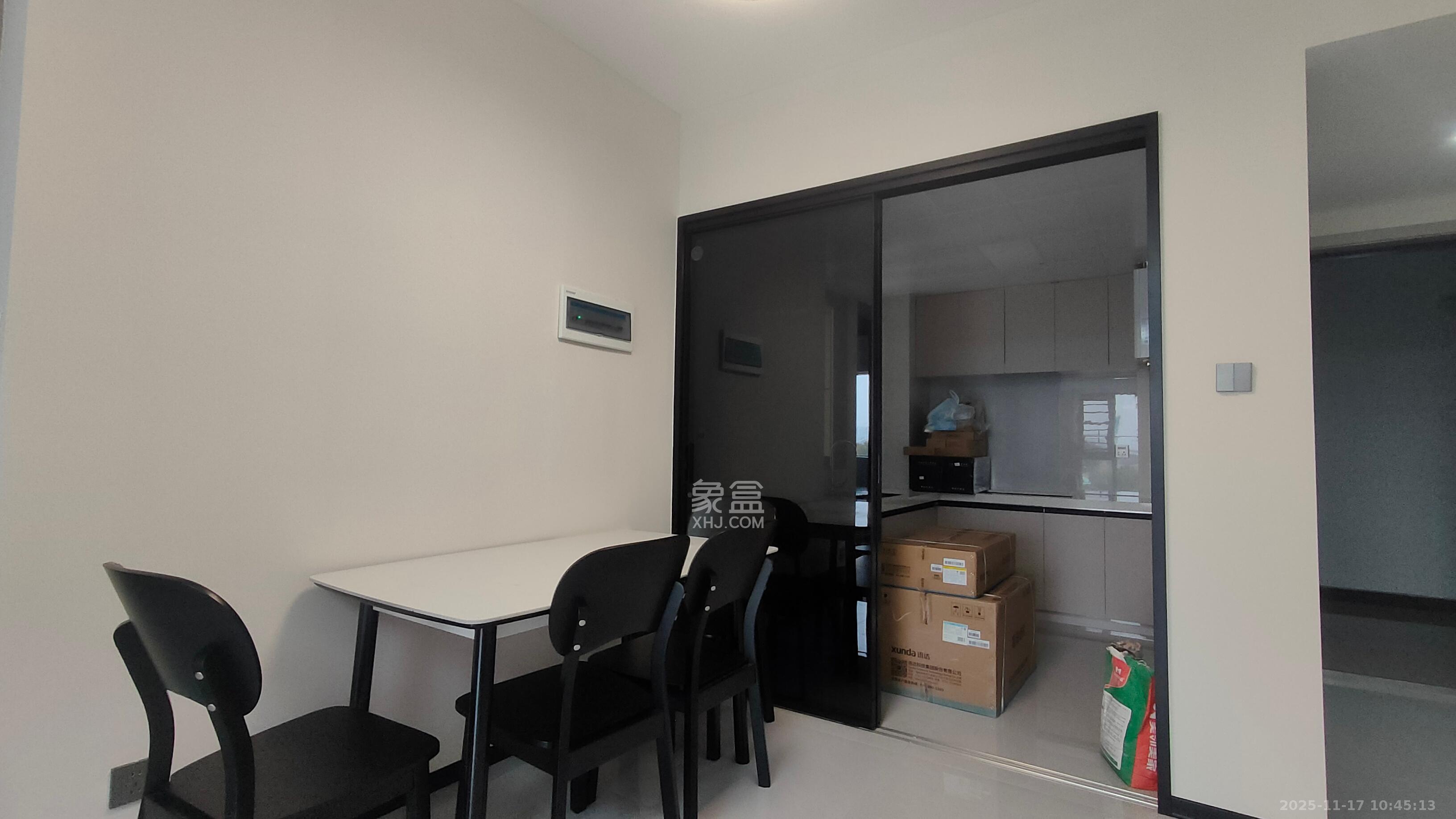 和景家园二期 1室0厅0卫 2000.0元/月 和景家园二期 1室0厅0卫 2000.0元/月室内图