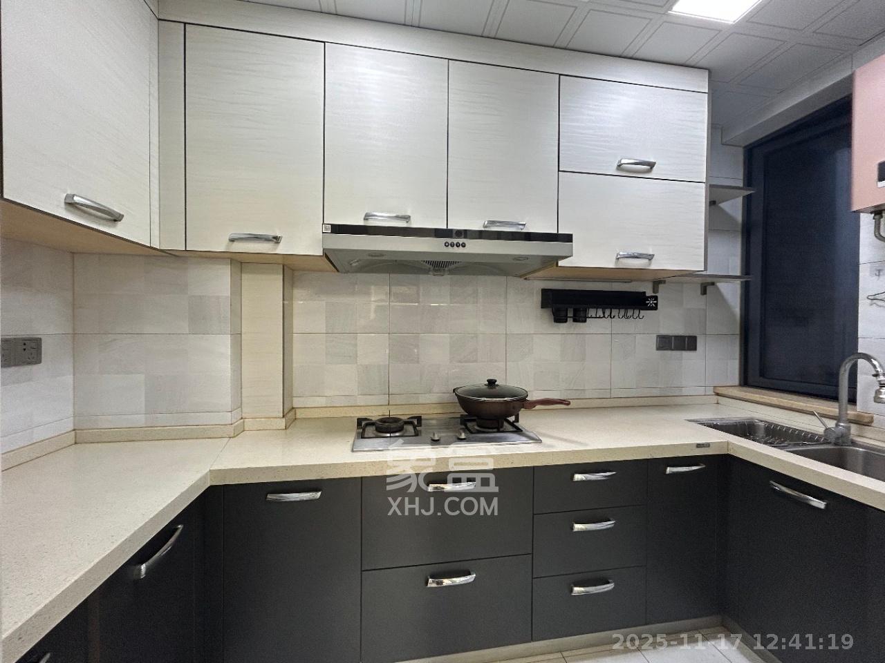 恒基凯旋门三期 3室2厅1卫 2100.0元/月 恒基凯旋门三期 3室2厅1卫 2100.0元/月室内图