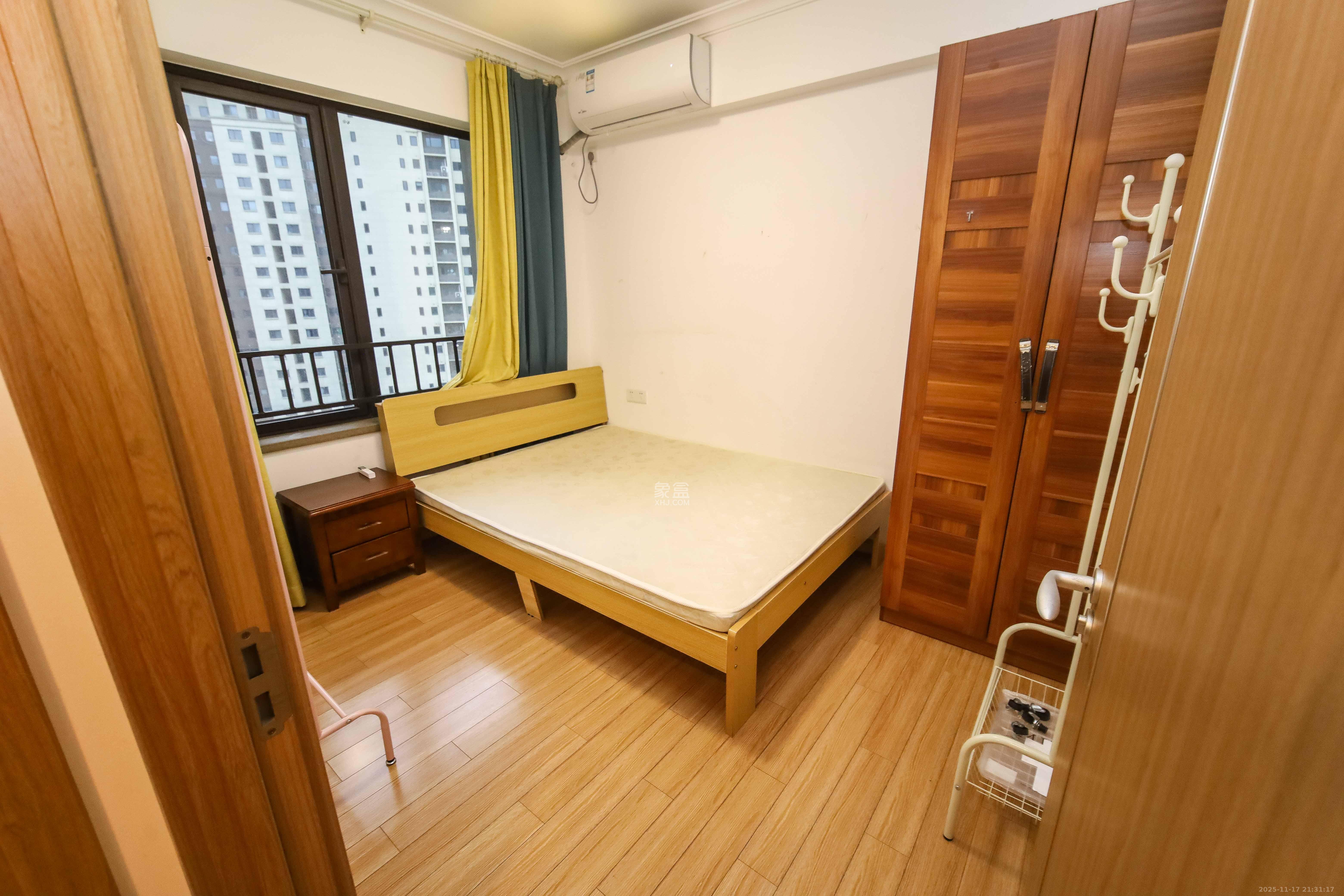 万科金域蓝湾 3室2厅2卫 110.0万 万科金域蓝湾 3室2厅2卫 110.0万卧室