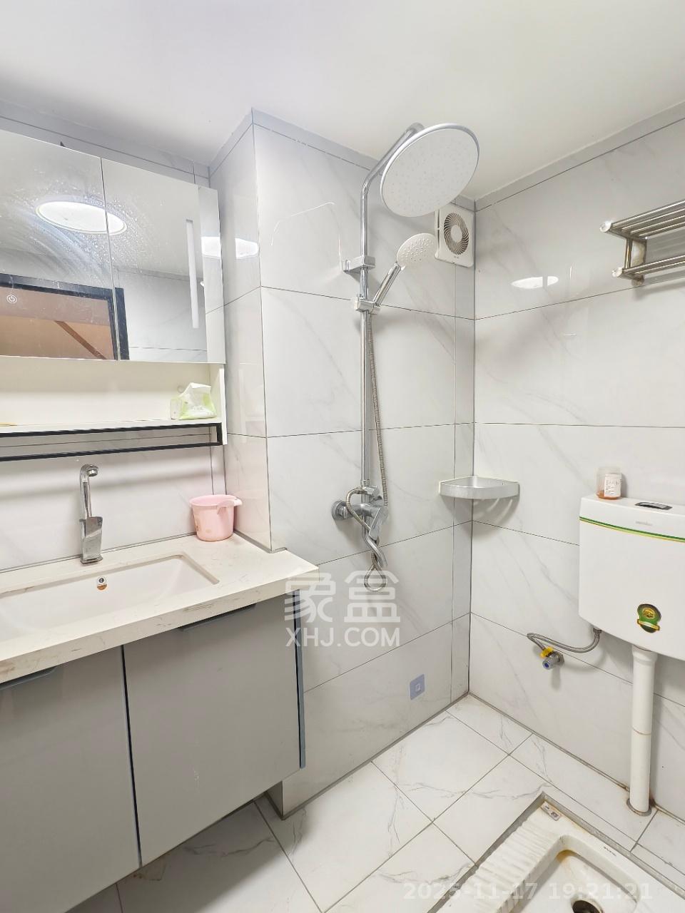 金地兰亭樾 2室2厅1卫 2000.0元/月 金地兰亭樾 2室2厅1卫 2000.0元/月室内图