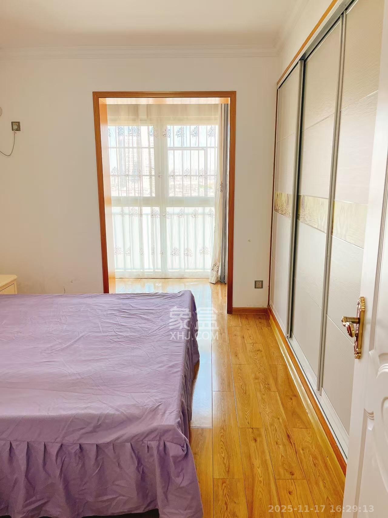 枫林美景  3室2厅1卫    2300.0元/月室内图