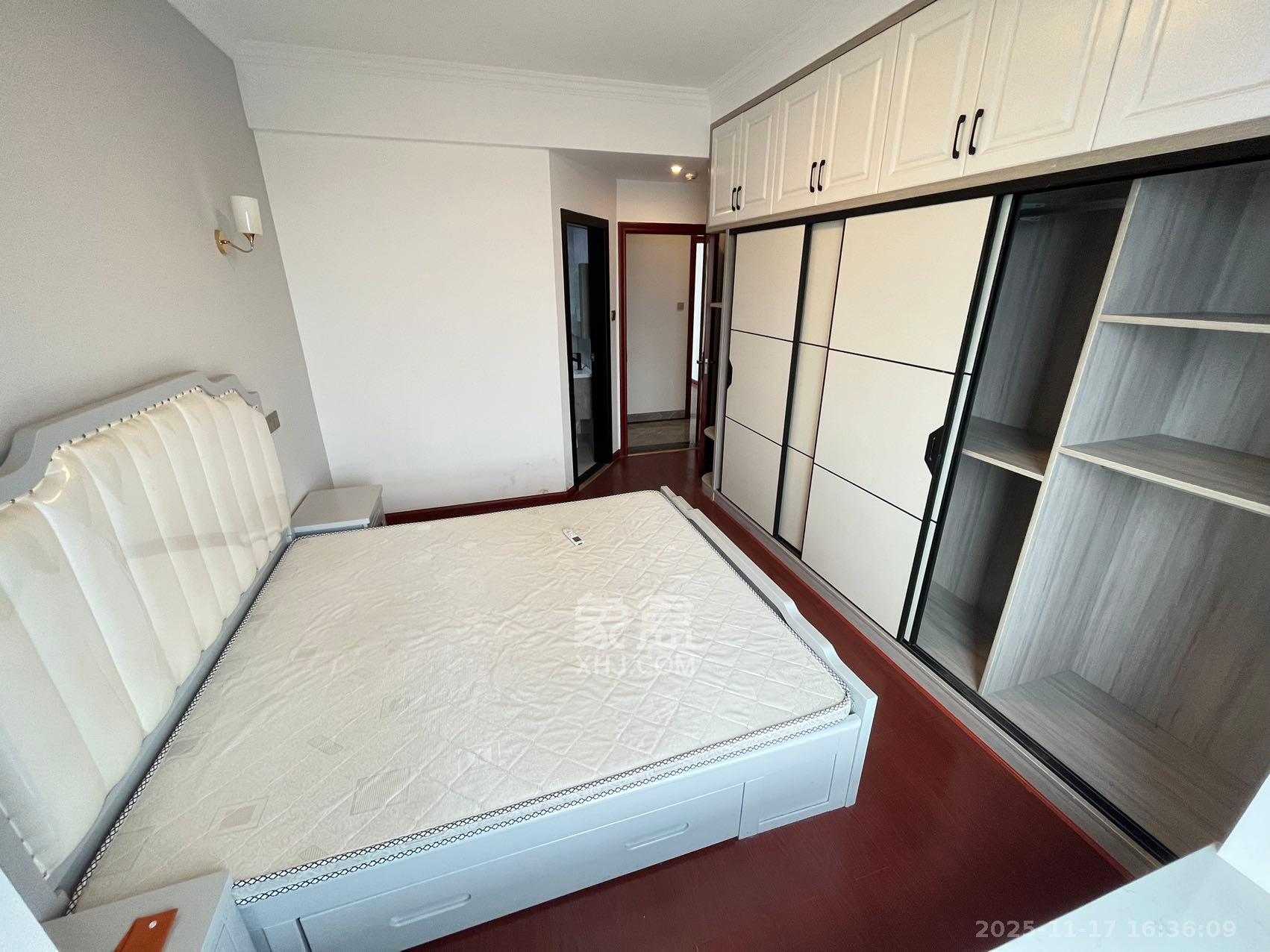 明昇壹城（明昇时代广场）二期  3室2厅2卫    3700.0元/月室内图