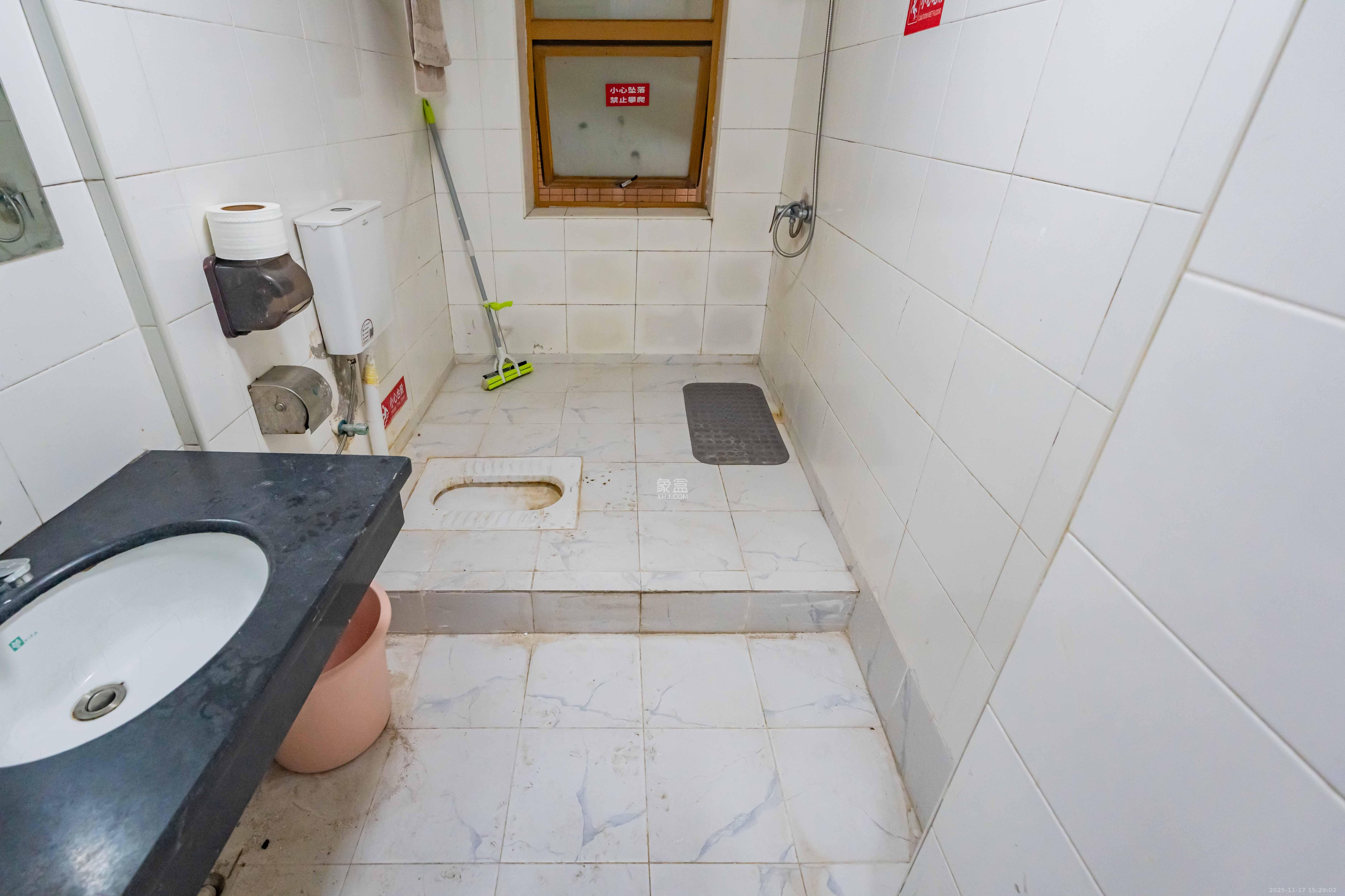 天健芙蓉盛世一期  2室1厅1卫    2800.0元/月室内图