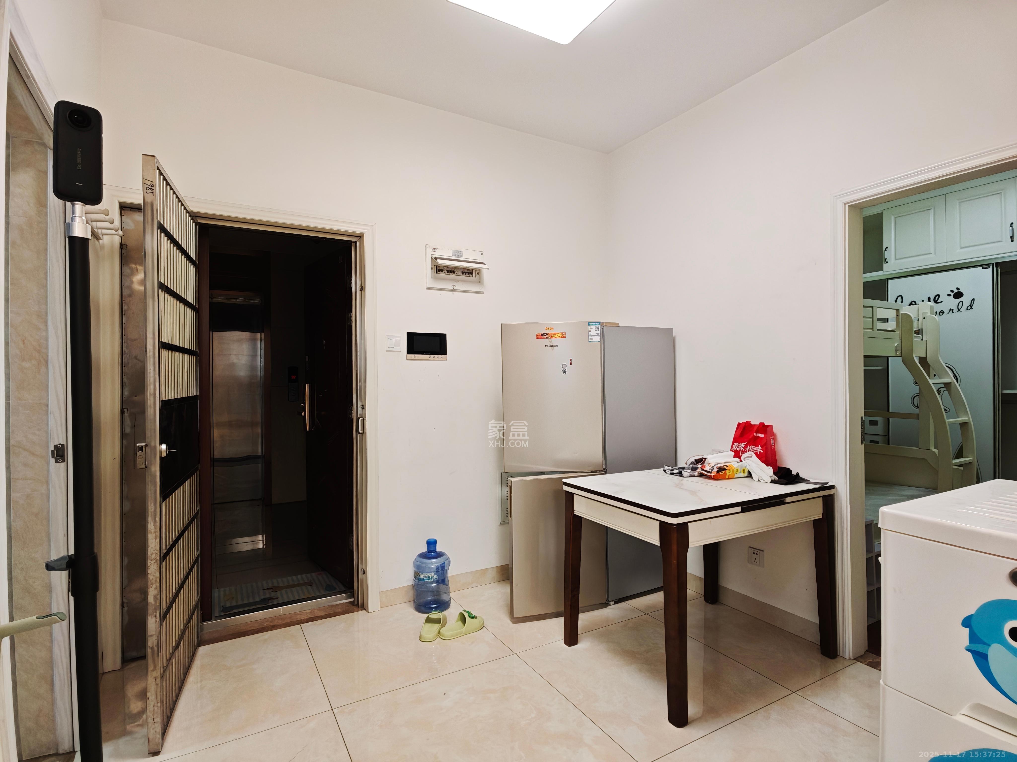 五矿万境水岸三期 2室1厅1卫 1800.0元/月 五矿万境水岸三期 2室1厅1卫 1800.0元/月室内图