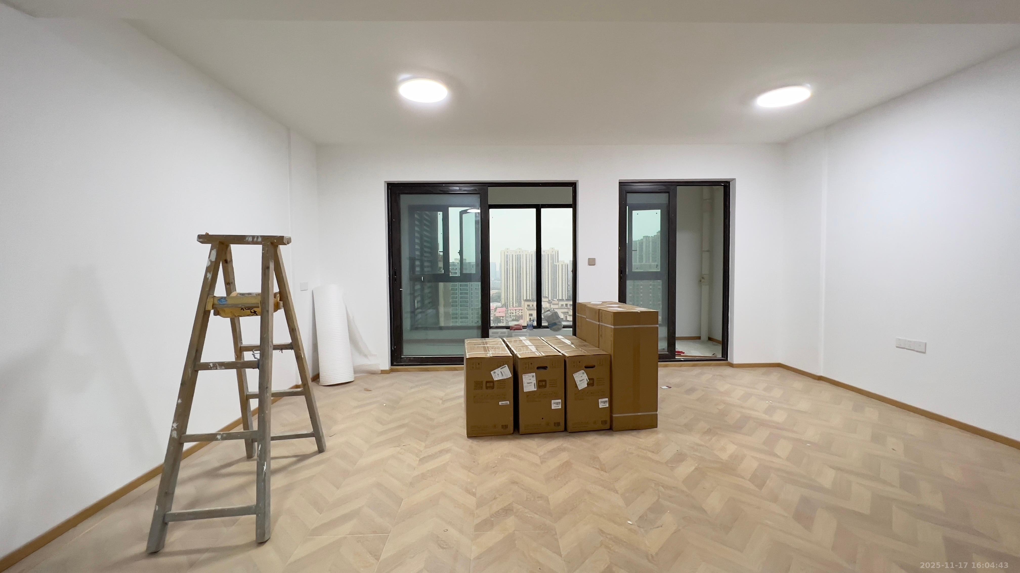 建发央著  3室2厅2卫    1000.0元/月