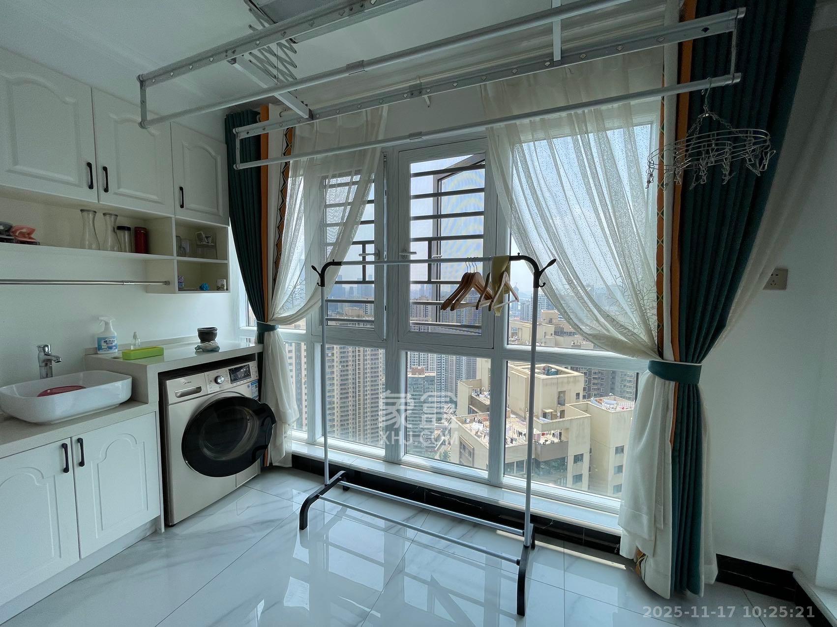 北辰三角洲C2区 3室2厅1卫 4000.0元/月 北辰三角洲C2区 3室2厅1卫 4000.0元/月室内图