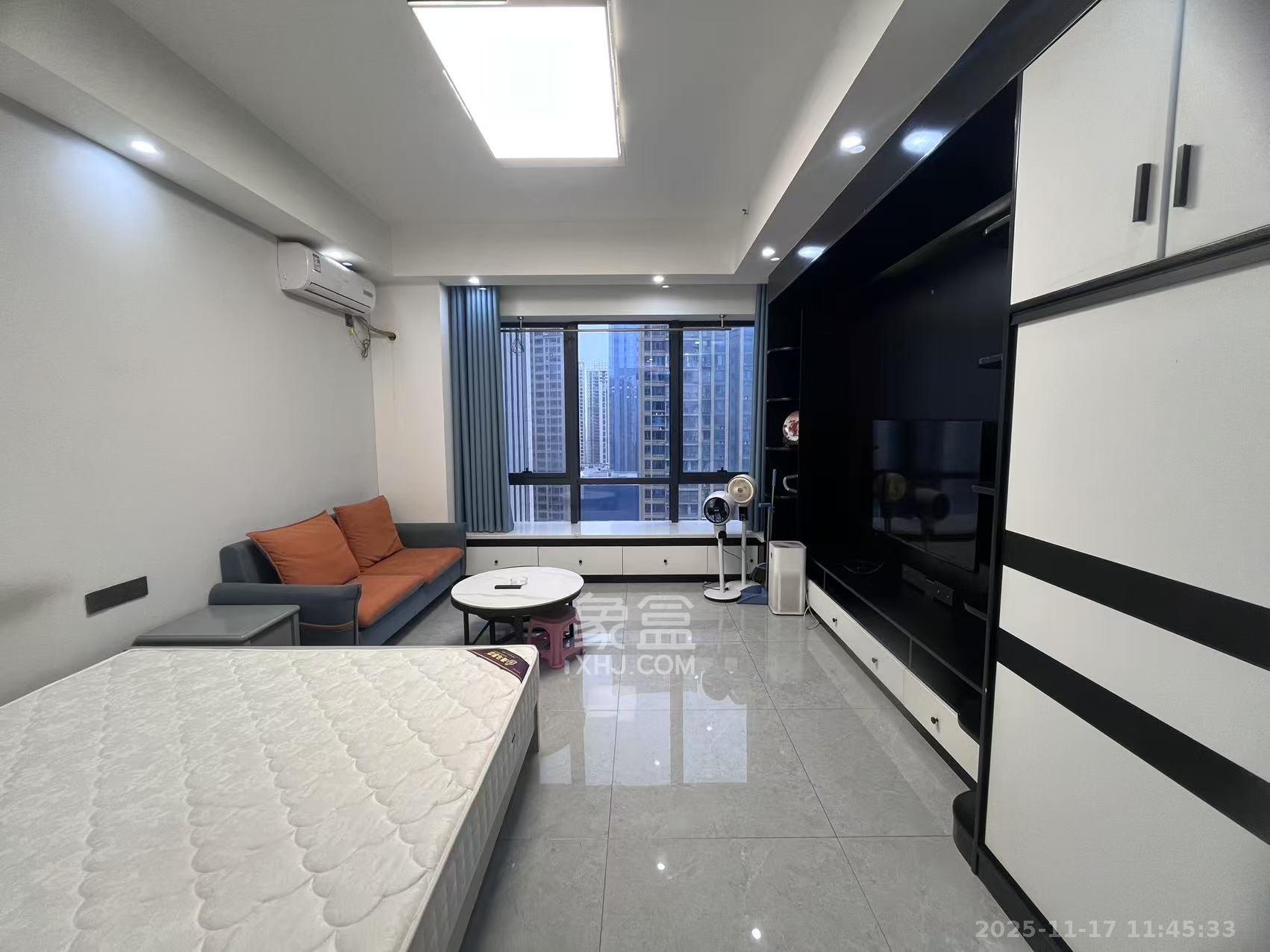 中建悦和城  1室1厅1卫    1600.0元/月室内图