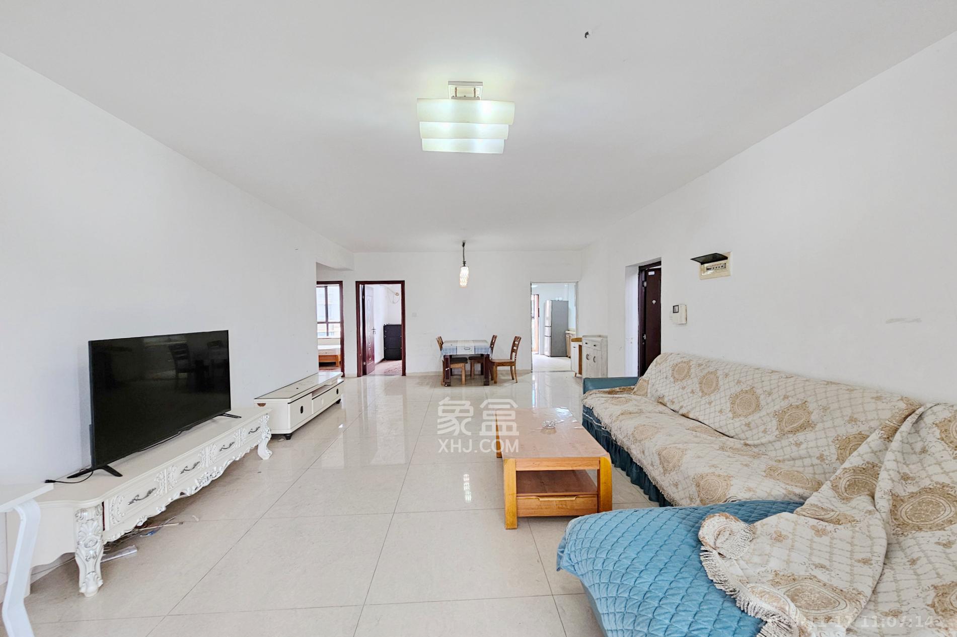 三江花中城  3室1厅1卫    95.0万