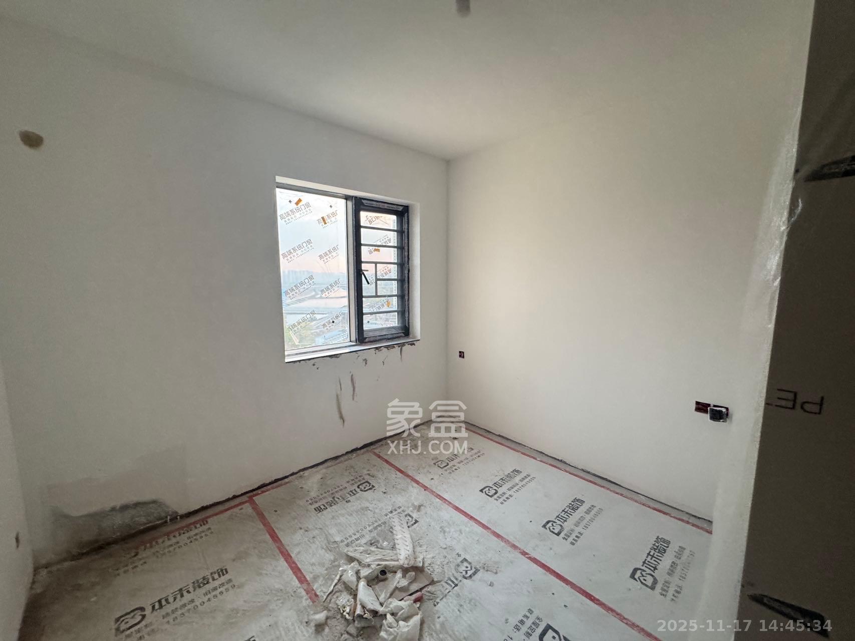 和景家园二期  1室0厅0卫    2000.0元/月室内图