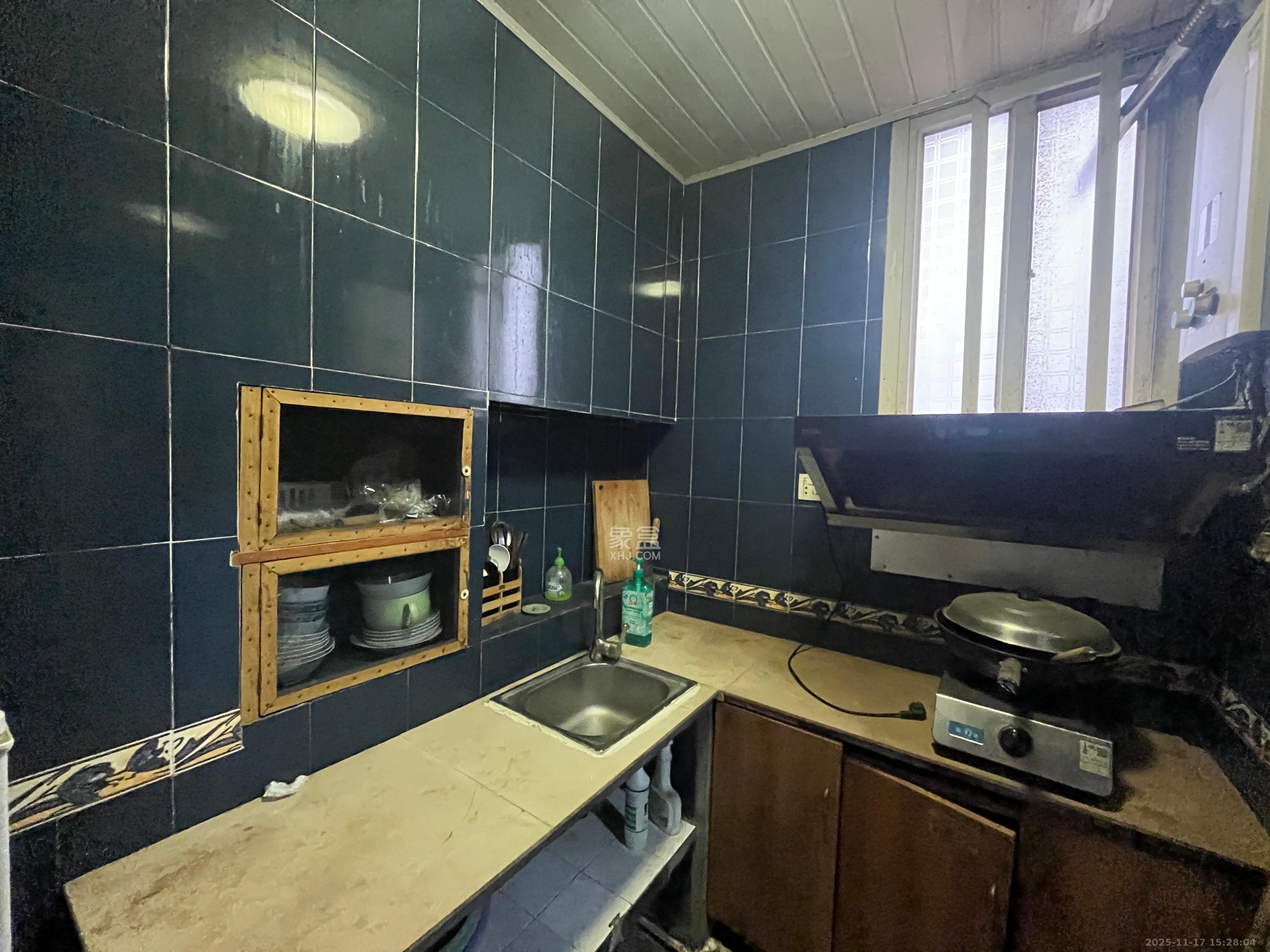 韶山路散盘 1室1厅1卫 800.0元/月 韶山路散盘 1室1厅1卫 800.0元/月室内图