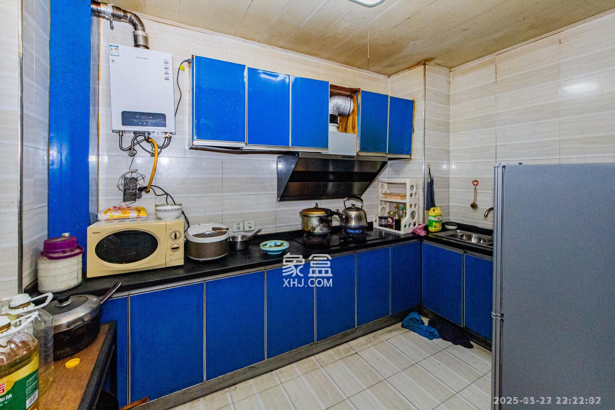 湘江世纪城临江苑 3室2厅2卫 2600.0元/月 湘江世纪城临江苑 3室2厅2卫 2600.0元/月室内图