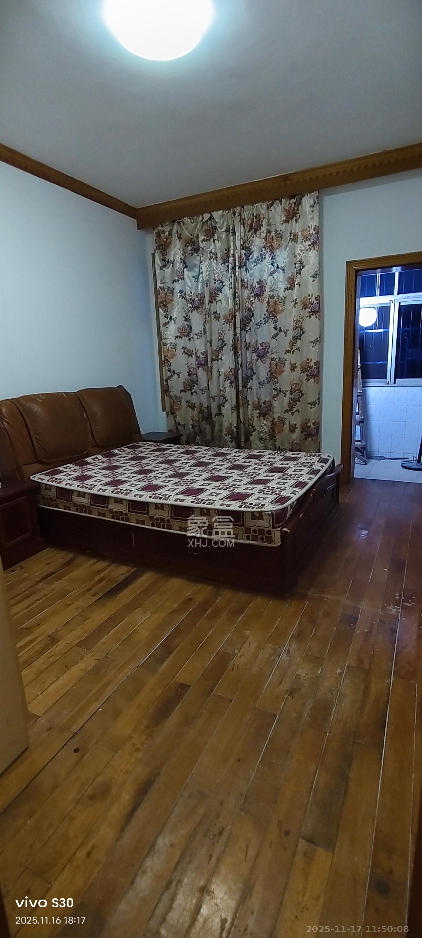 长沙县法院单位宿舍  3室2厅1卫    1500.0元/月室内图