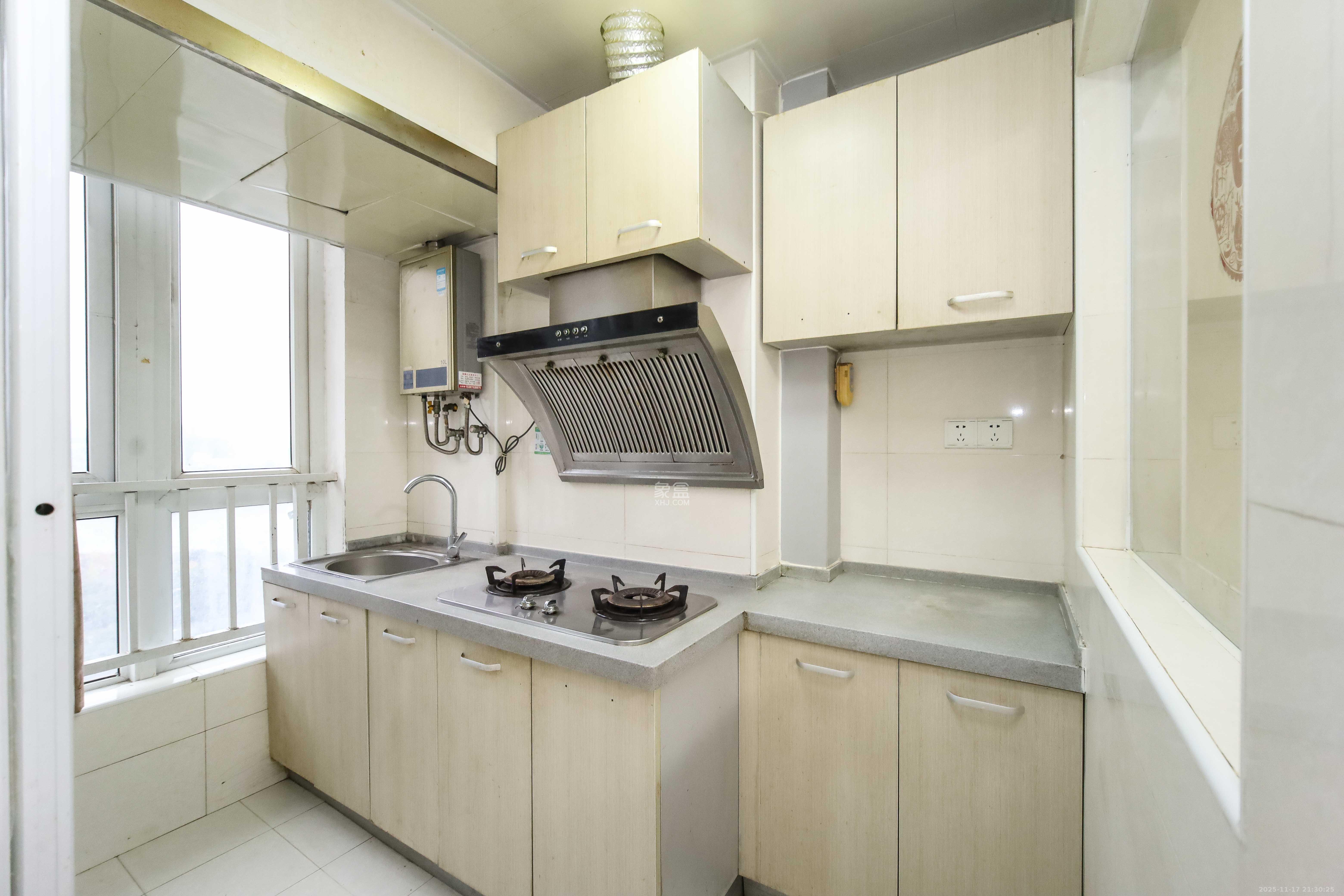 先锋东外滩 1室1厅1卫 26.8万 先锋东外滩 1室1厅1卫 26.8万厨房