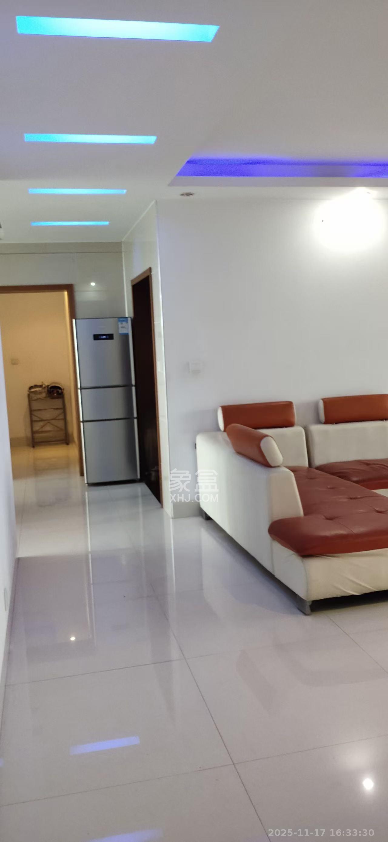 圆梦完美生活  3室2厅2卫    1800.0元/月