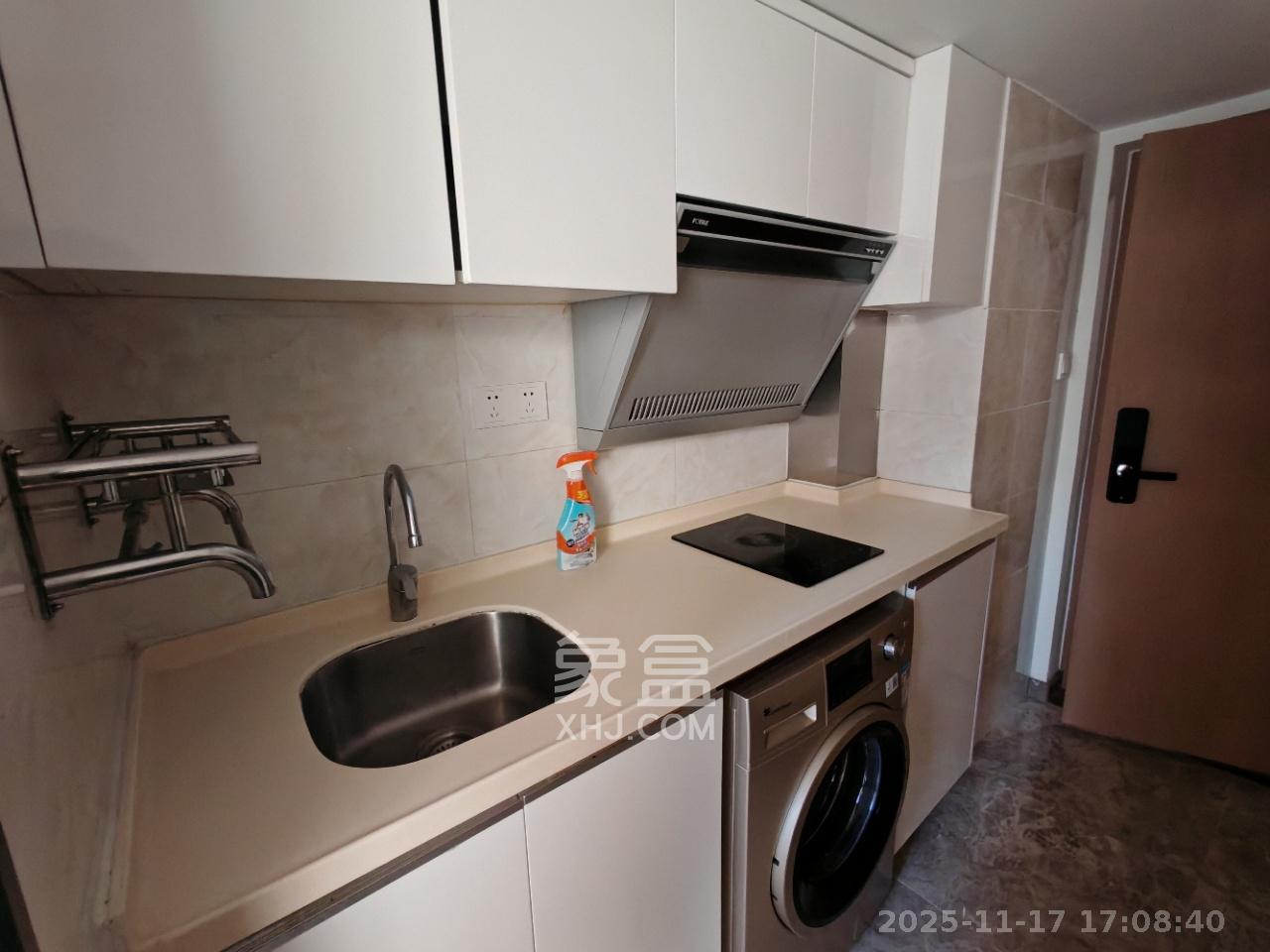 卓越浅水湾 1室1厅1卫 1750.0元/月 卓越浅水湾 1室1厅1卫 1750.0元/月室内图