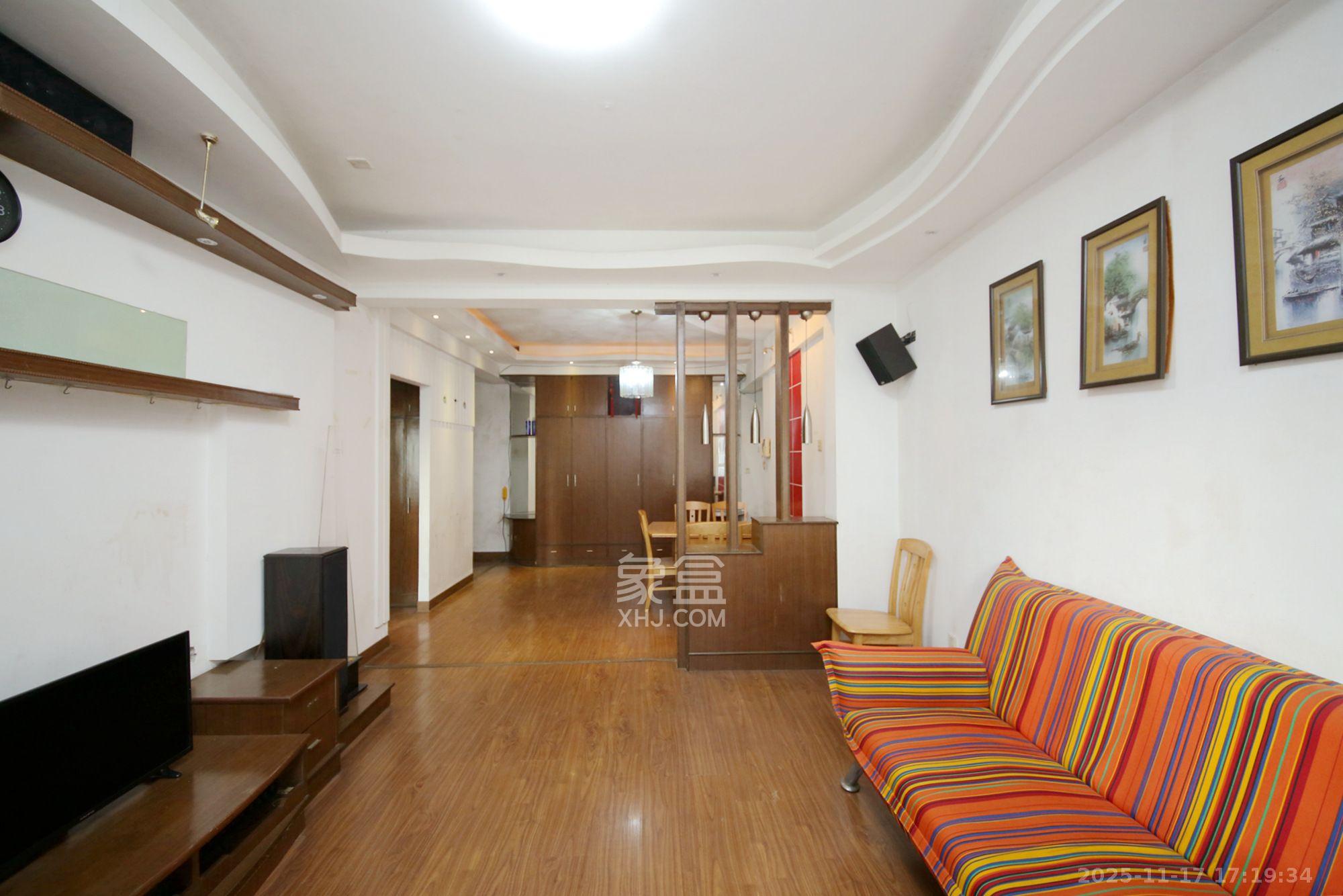 富兴金地大厦  2室2厅1卫    2500.0元/月室内图