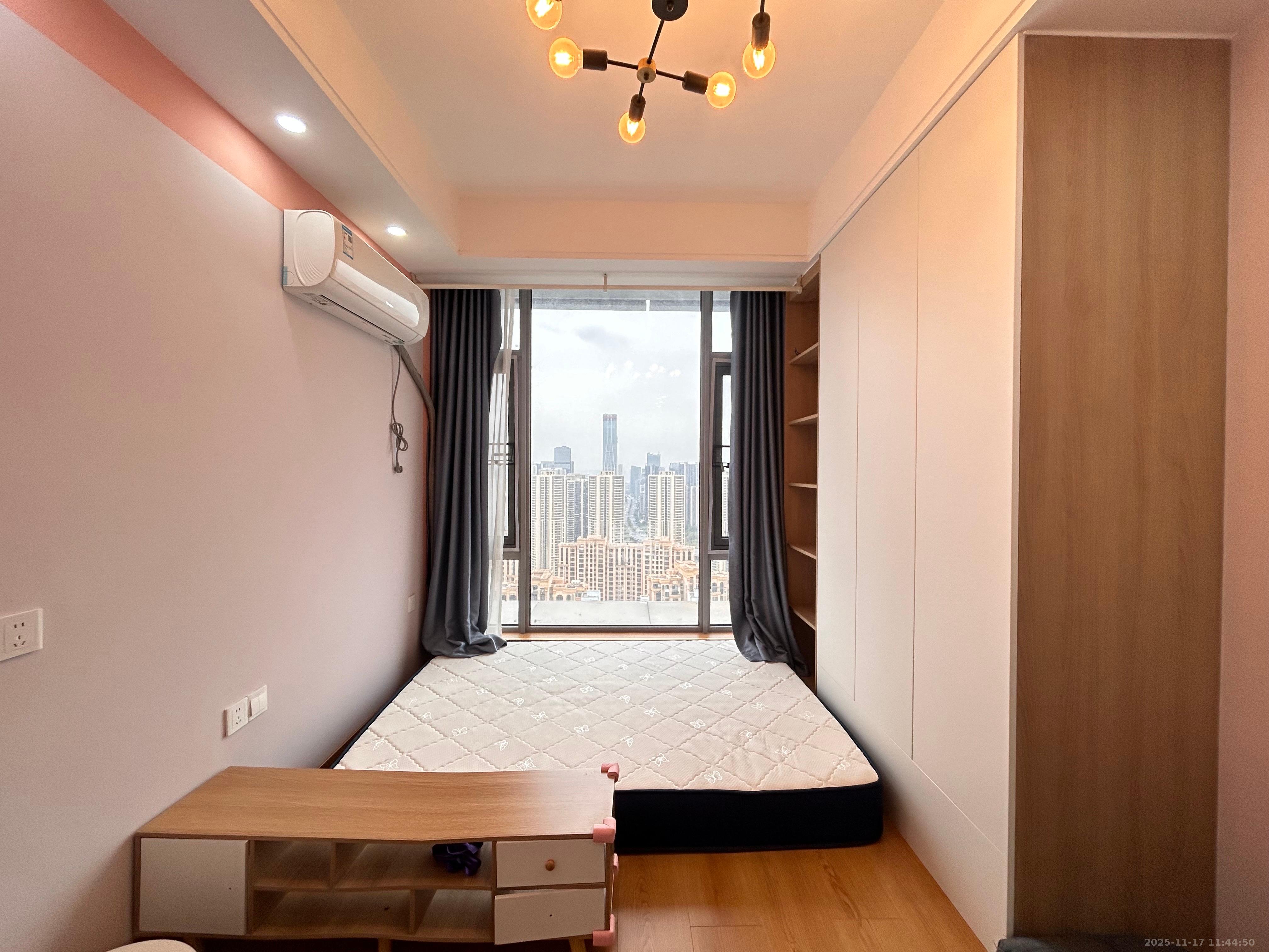 保利天禧EF区 1室1厅1卫 1550.0元/月 保利天禧EF区 1室1厅1卫 1550.0元/月室内图