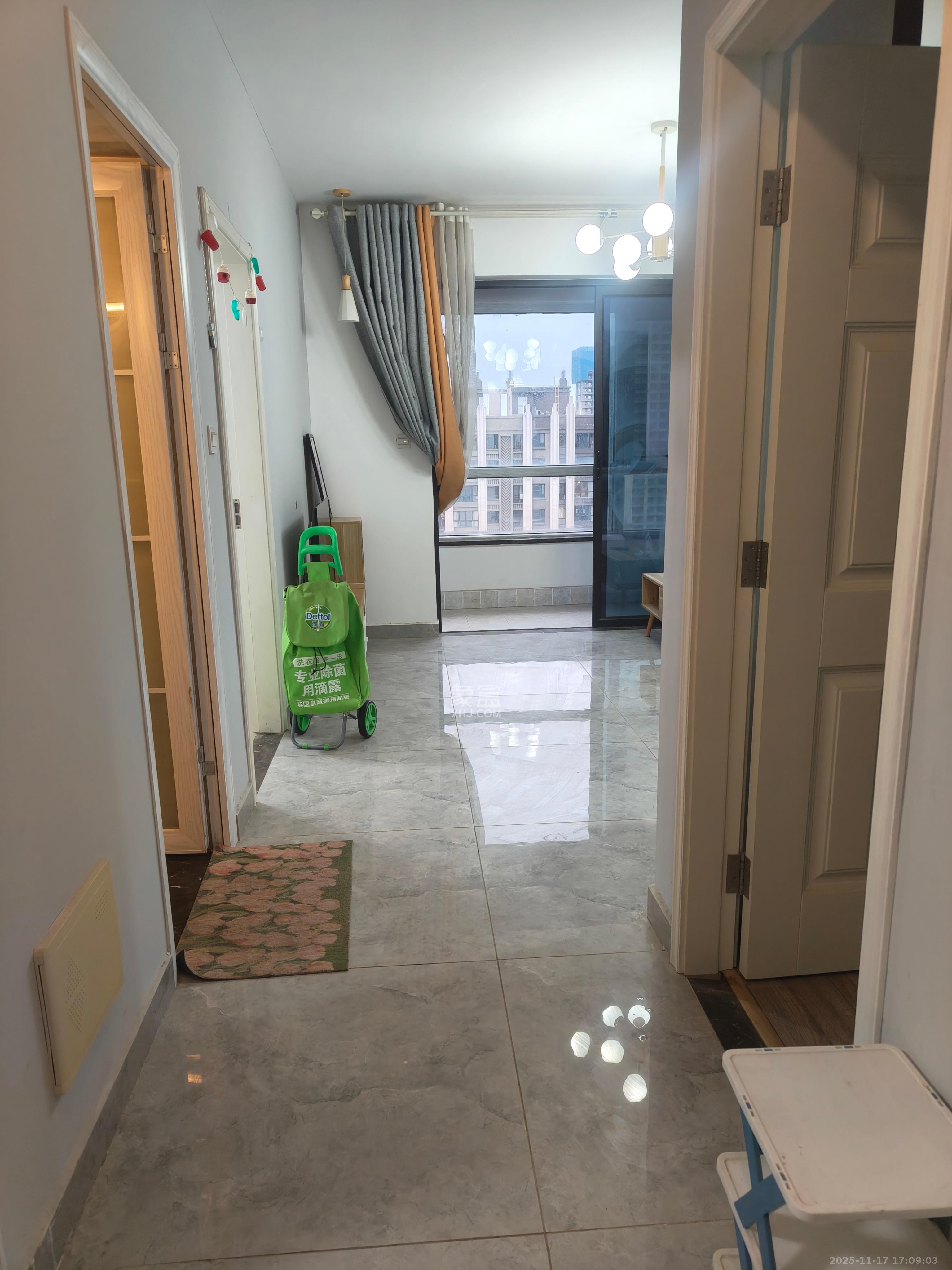 协信星澜汇  2室1厅1卫    2700.0元/月室内图