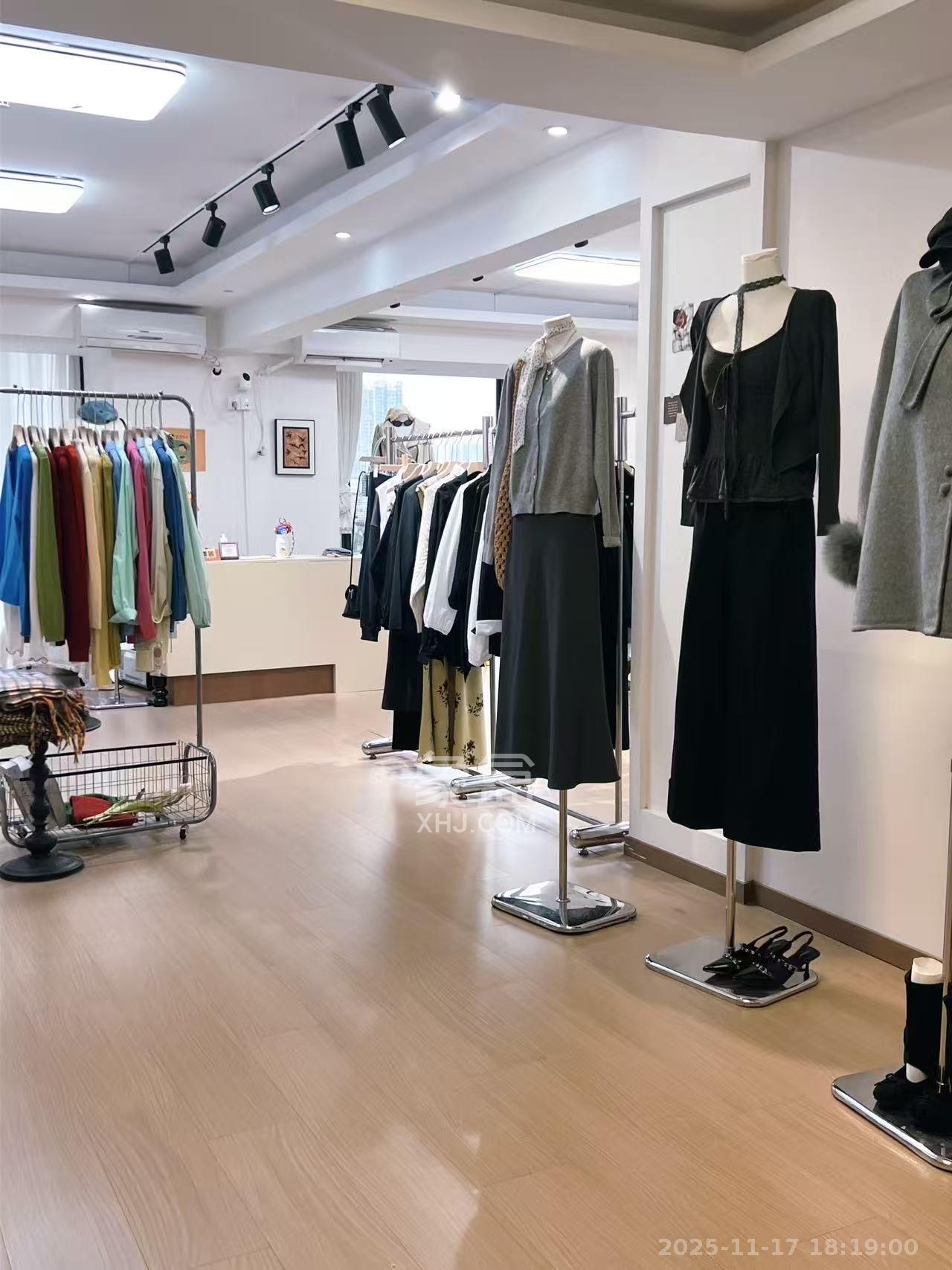 德思勤城市广场（宝格丽公寓）  1室1厅1卫    35000.0元/月室内图