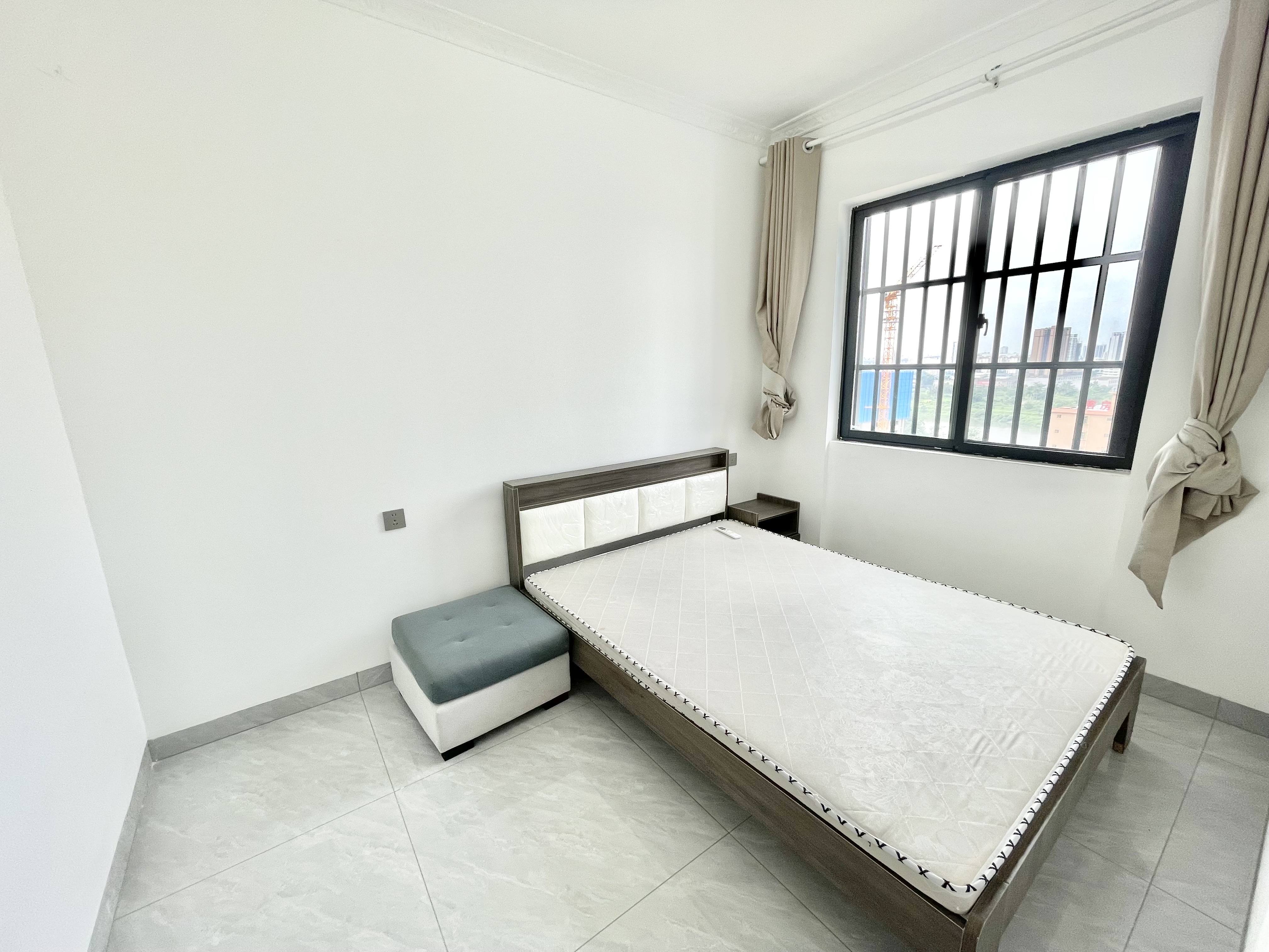 化肥厂宿舍 2室2厅1卫 2200.0元/月 化肥厂宿舍 2室2厅1卫 2200.0元/月室内图